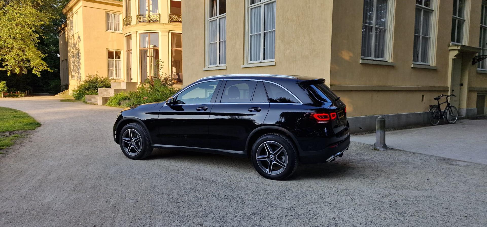 mercedes-benz-glc-image2.jpg