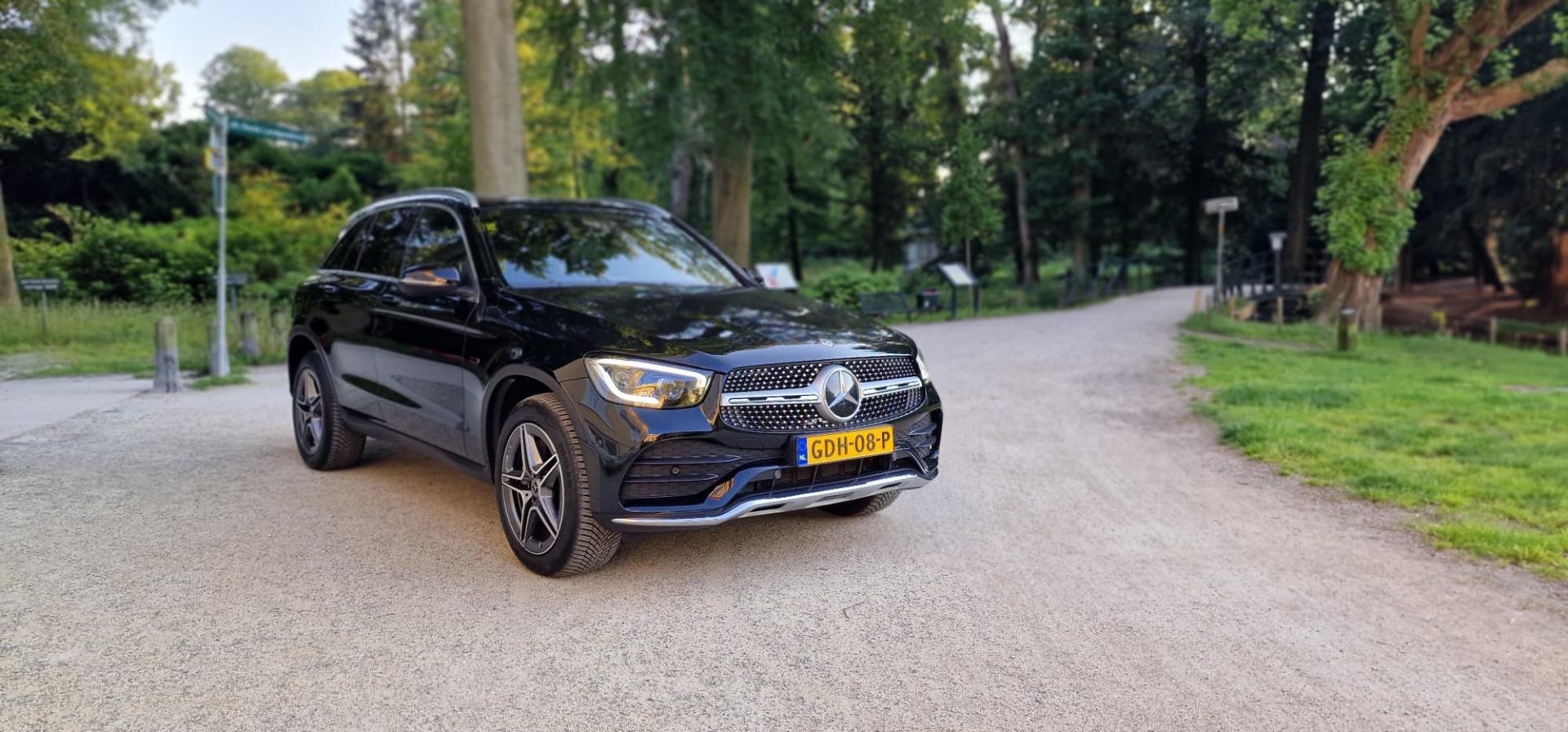 mercedes-benz-glc-image8.jpg