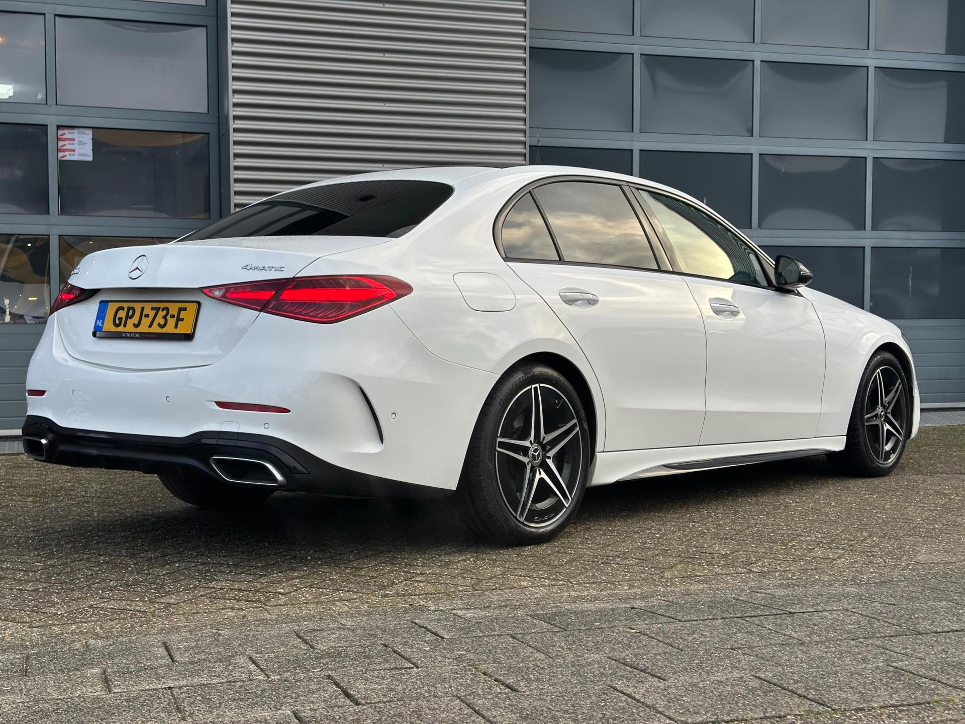 mercedes-benz-c-klasse-image2.jpg