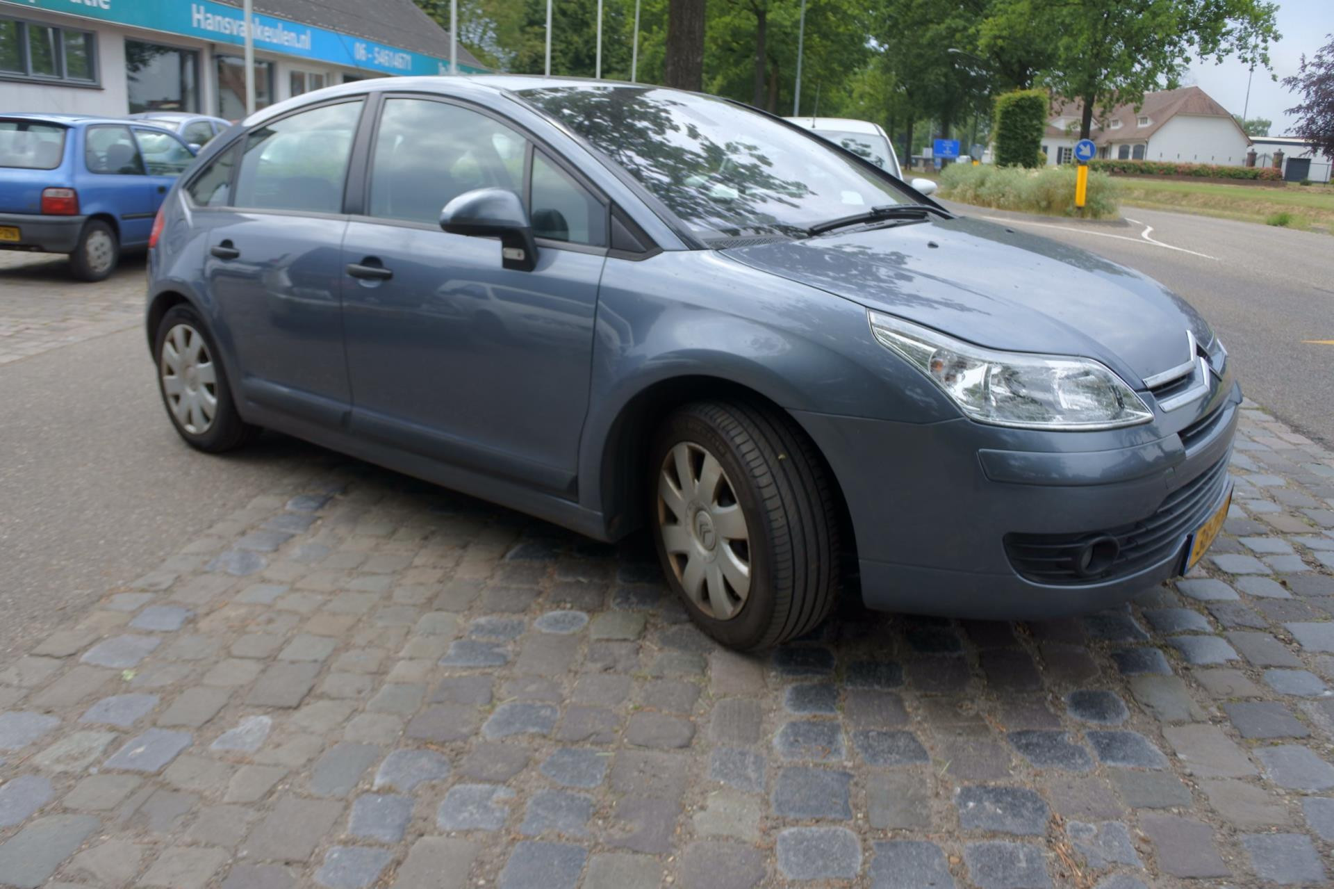 714809417/citroen-c4-image1.jpg