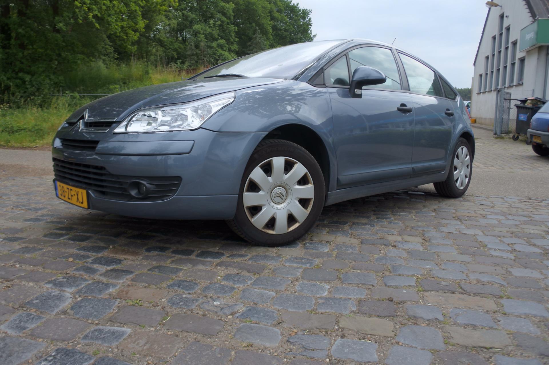 citroen-c4-image2.jpg