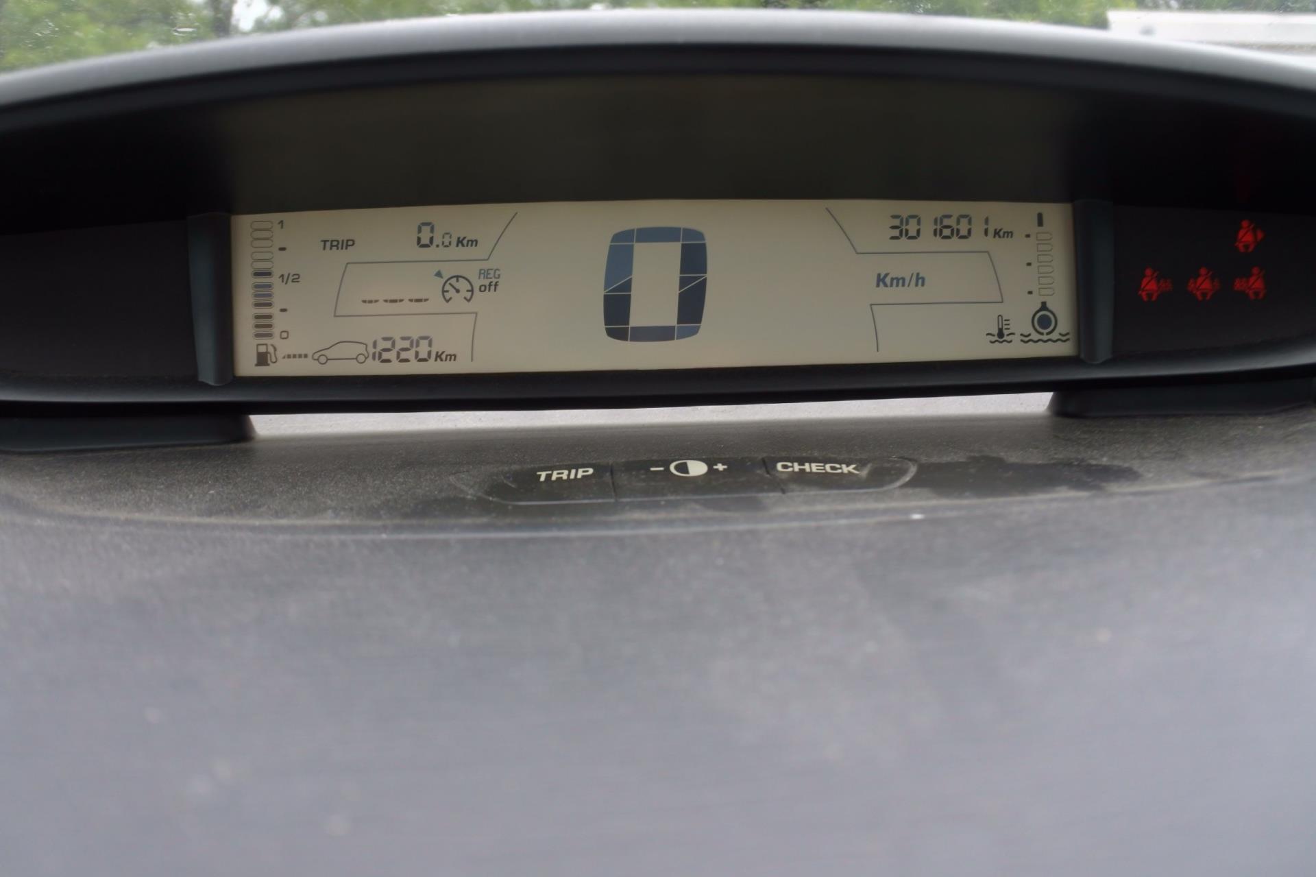citroen-c4-image6.jpg
