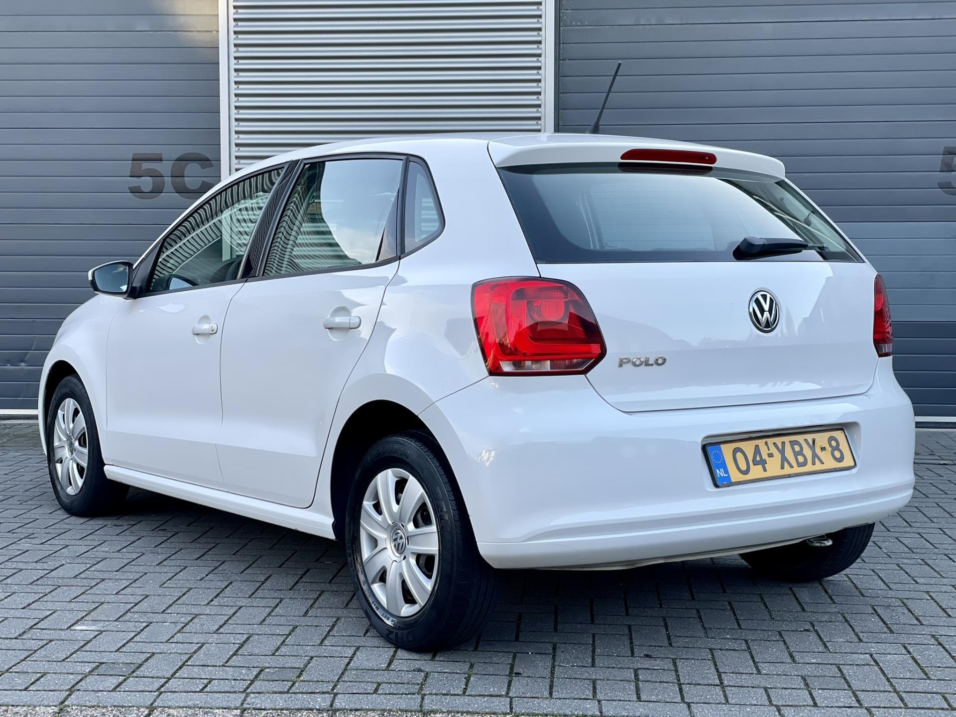 volkswagen-polo-image3.jpg