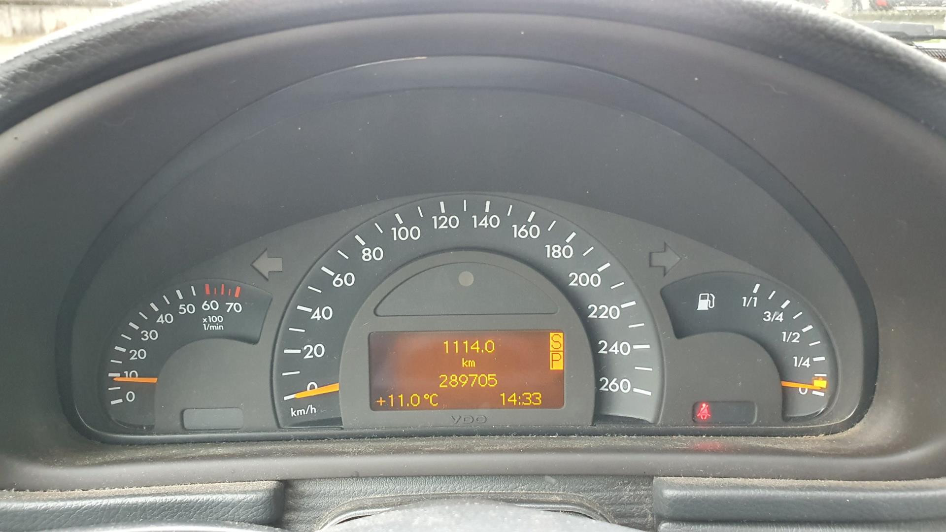 mercedes-benz-c-klasse-image10.jpg