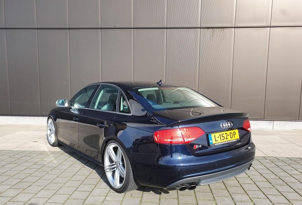 audi-a4-image4.jpg