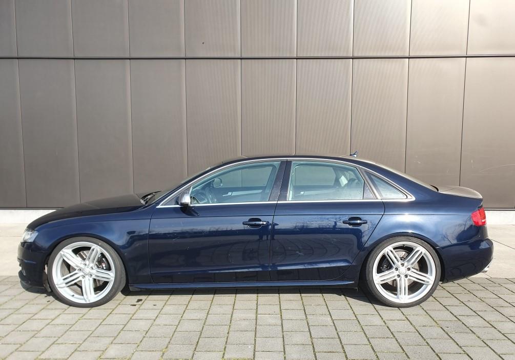audi-a4-image5.jpg
