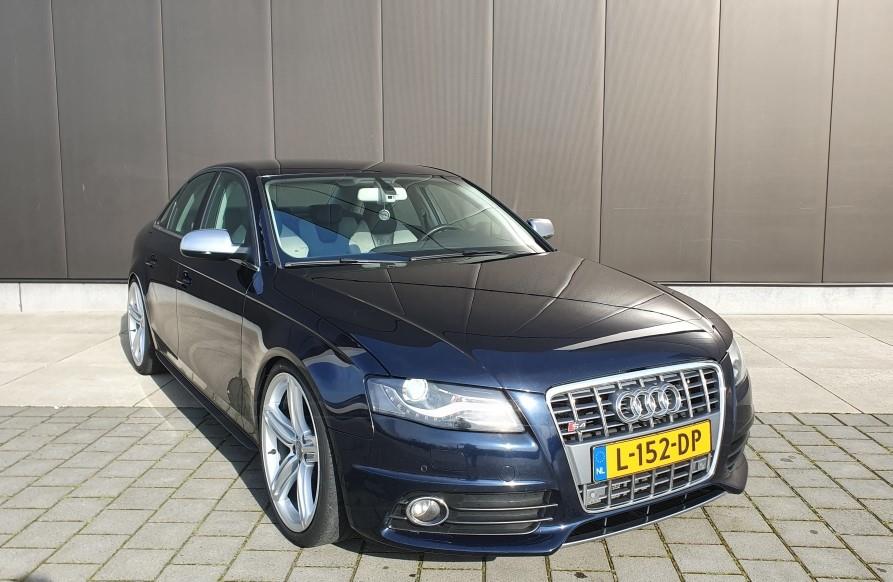 audi-a4-image8.jpg