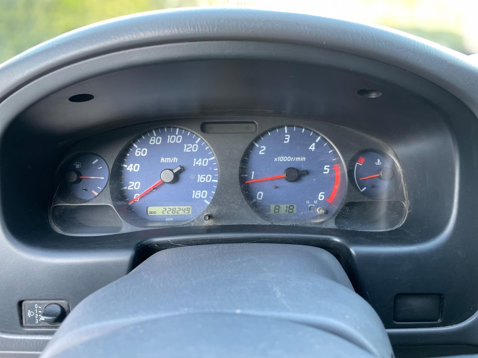 nissan-pickup-image10.jpg