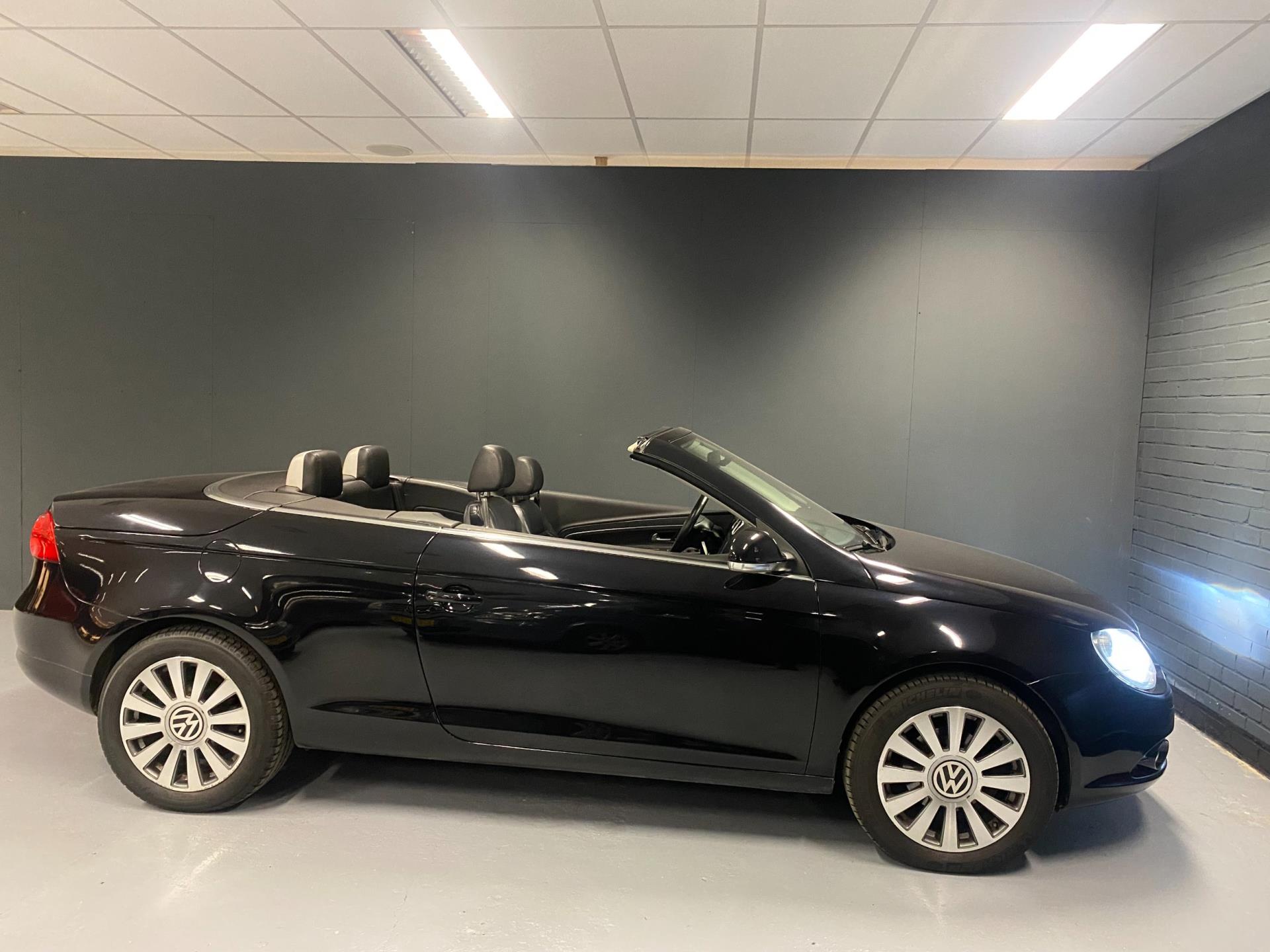 volkswagen-eos-image8.jpg