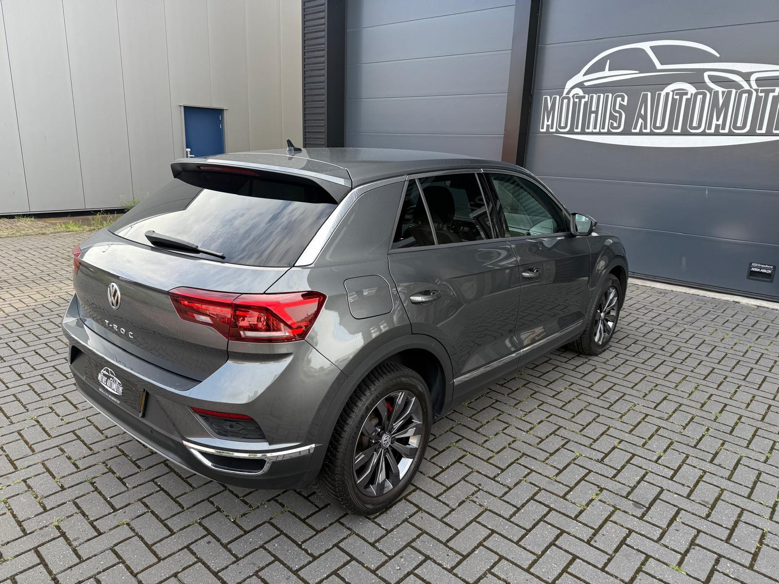 volkswagen-t-roc-image8.jpg