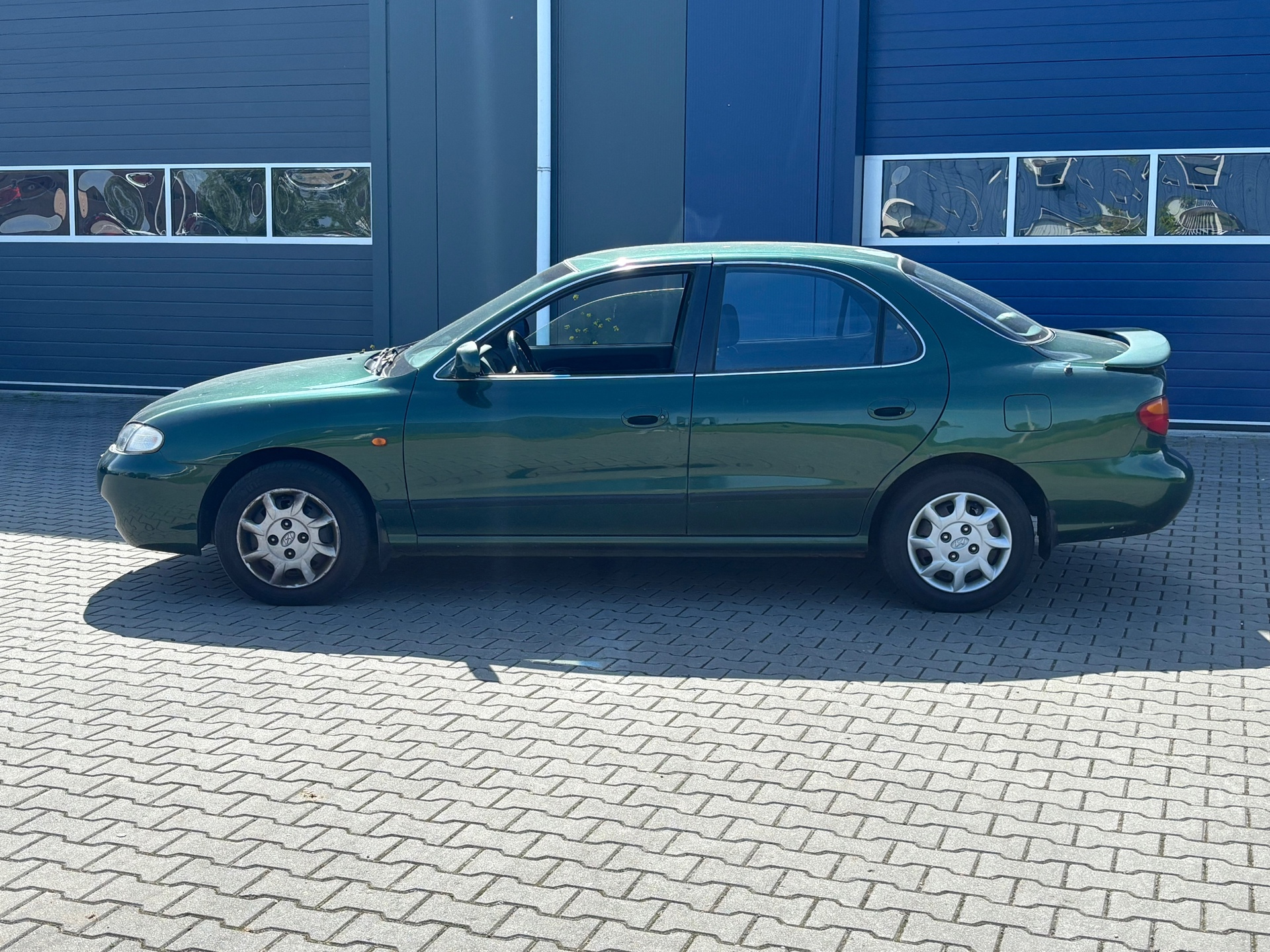 hyundai-lantra-image2.jpg