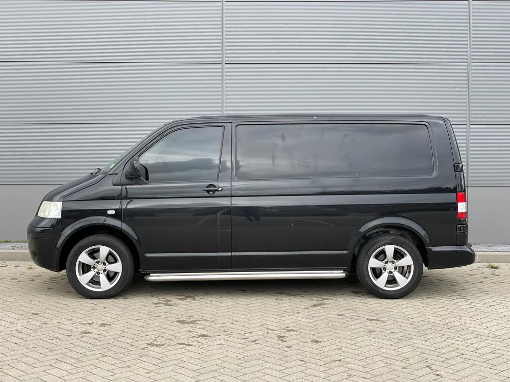 volkswagen-transporter-image2.jpg