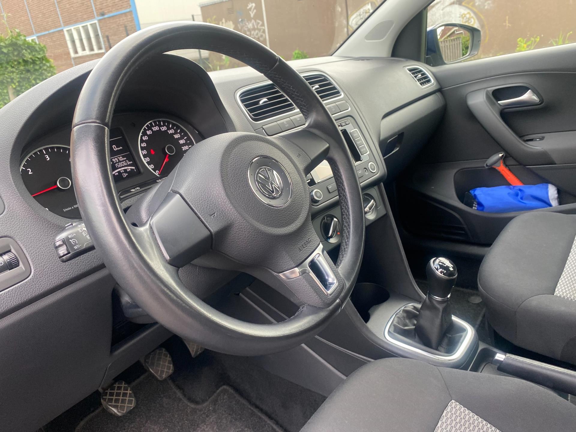 volkswagen-polo-image10.jpg