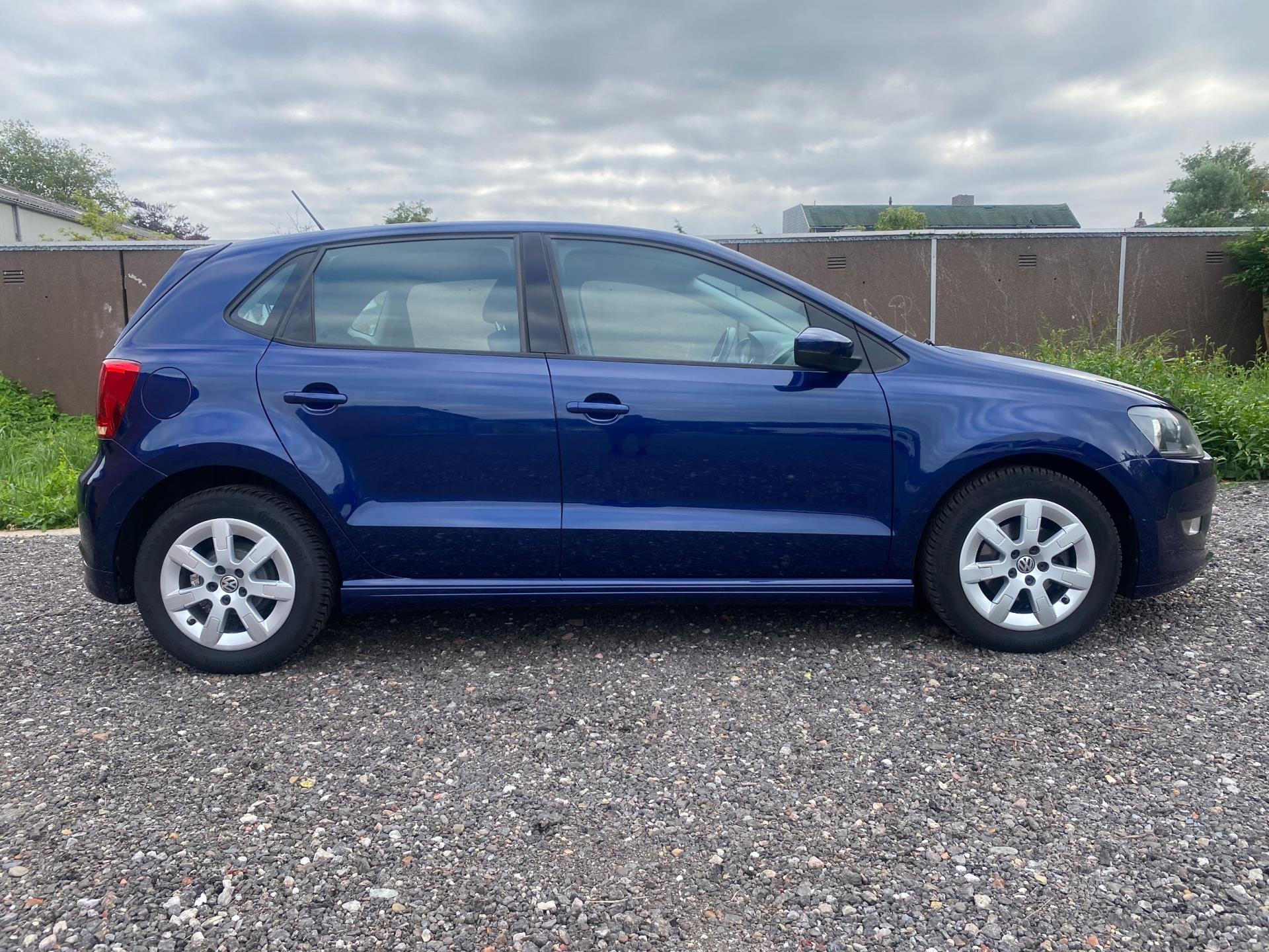 volkswagen-polo-image4.jpg