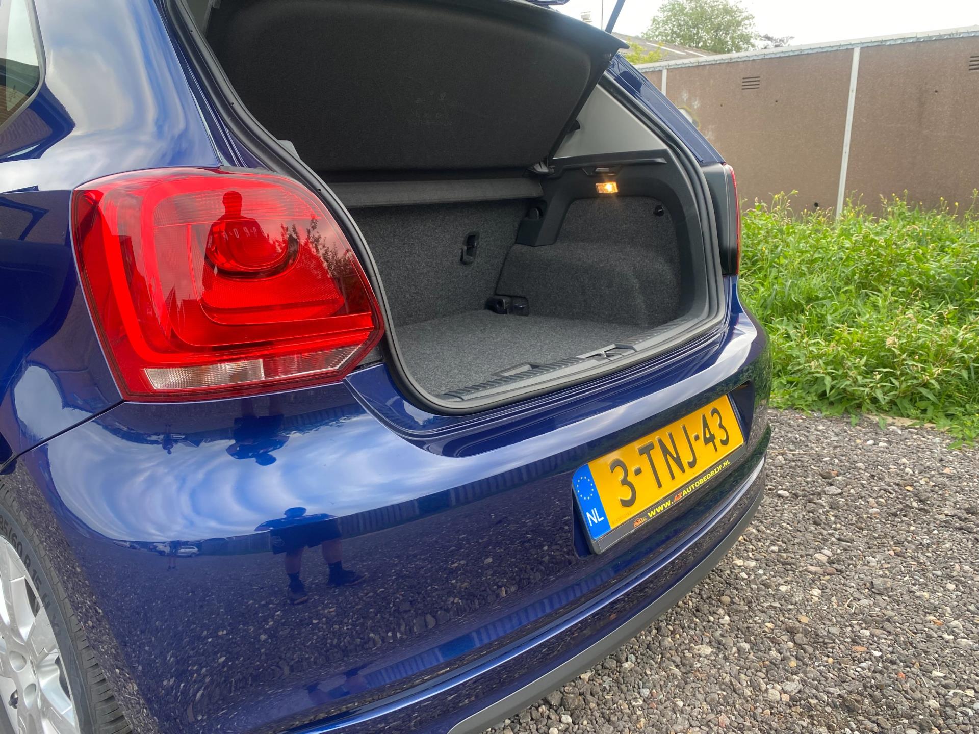 volkswagen-polo-image7.jpg