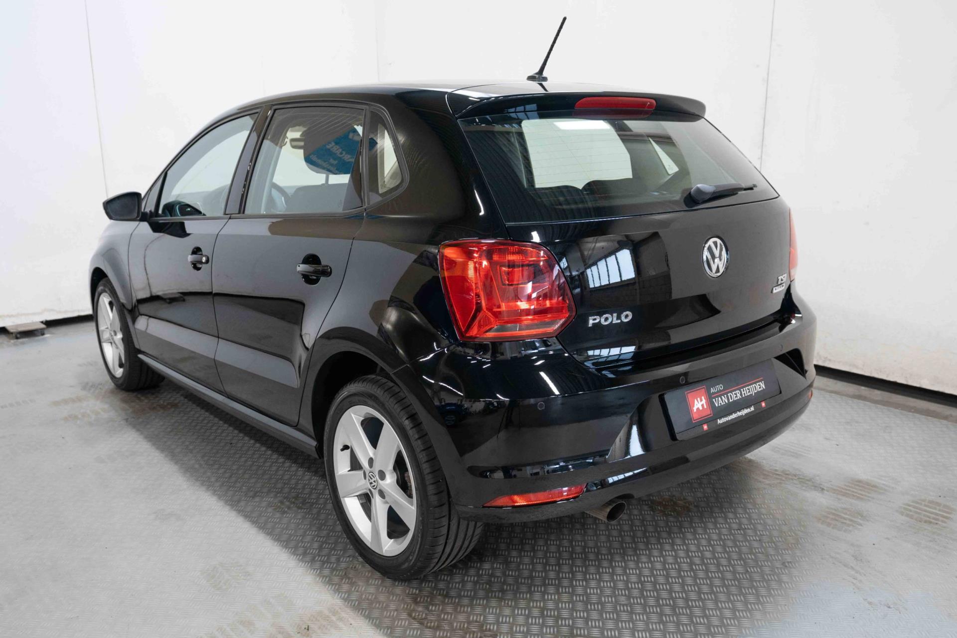 volkswagen-polo-image3.jpg
