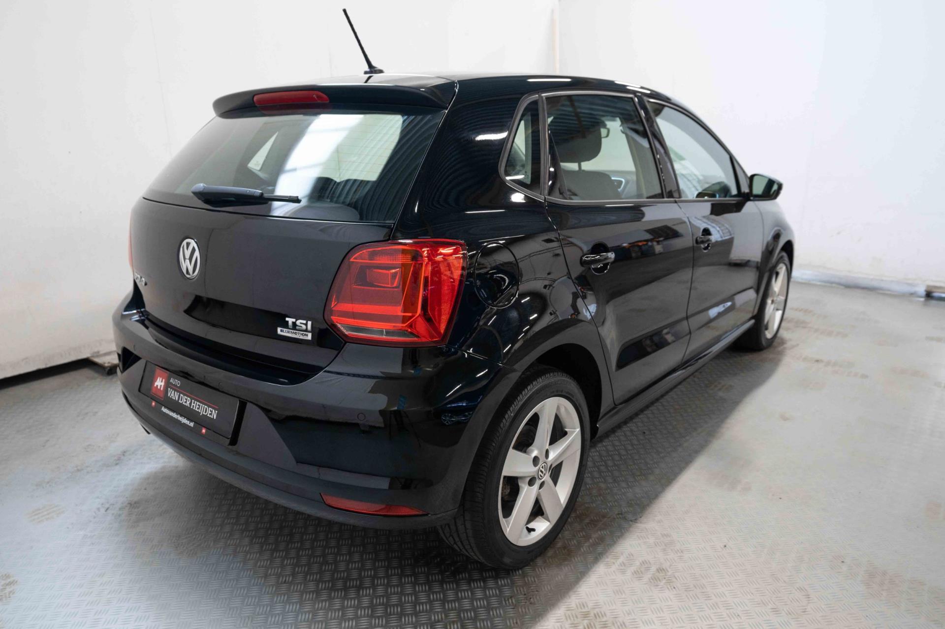 volkswagen-polo-image5.jpg