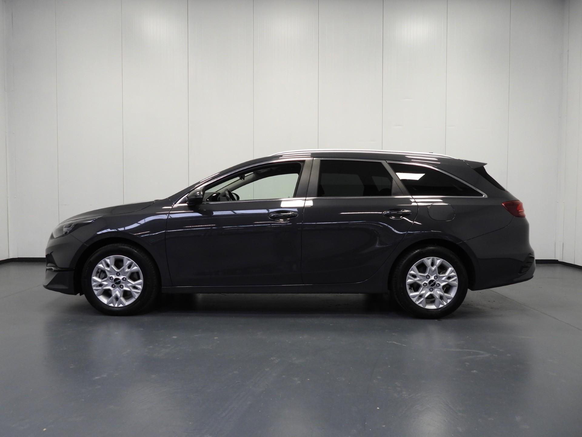 kia-ceed-sportswagon-image2.jpg