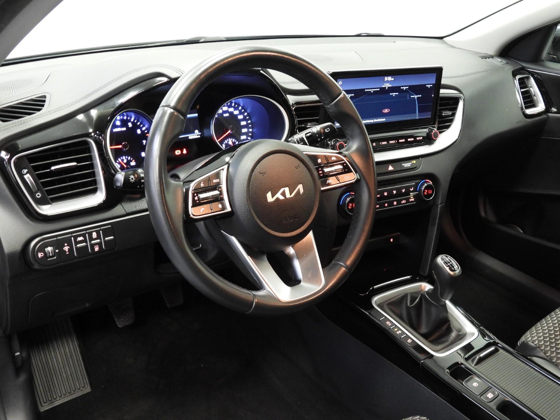 kia-ceed-sportswagon-image4.jpg