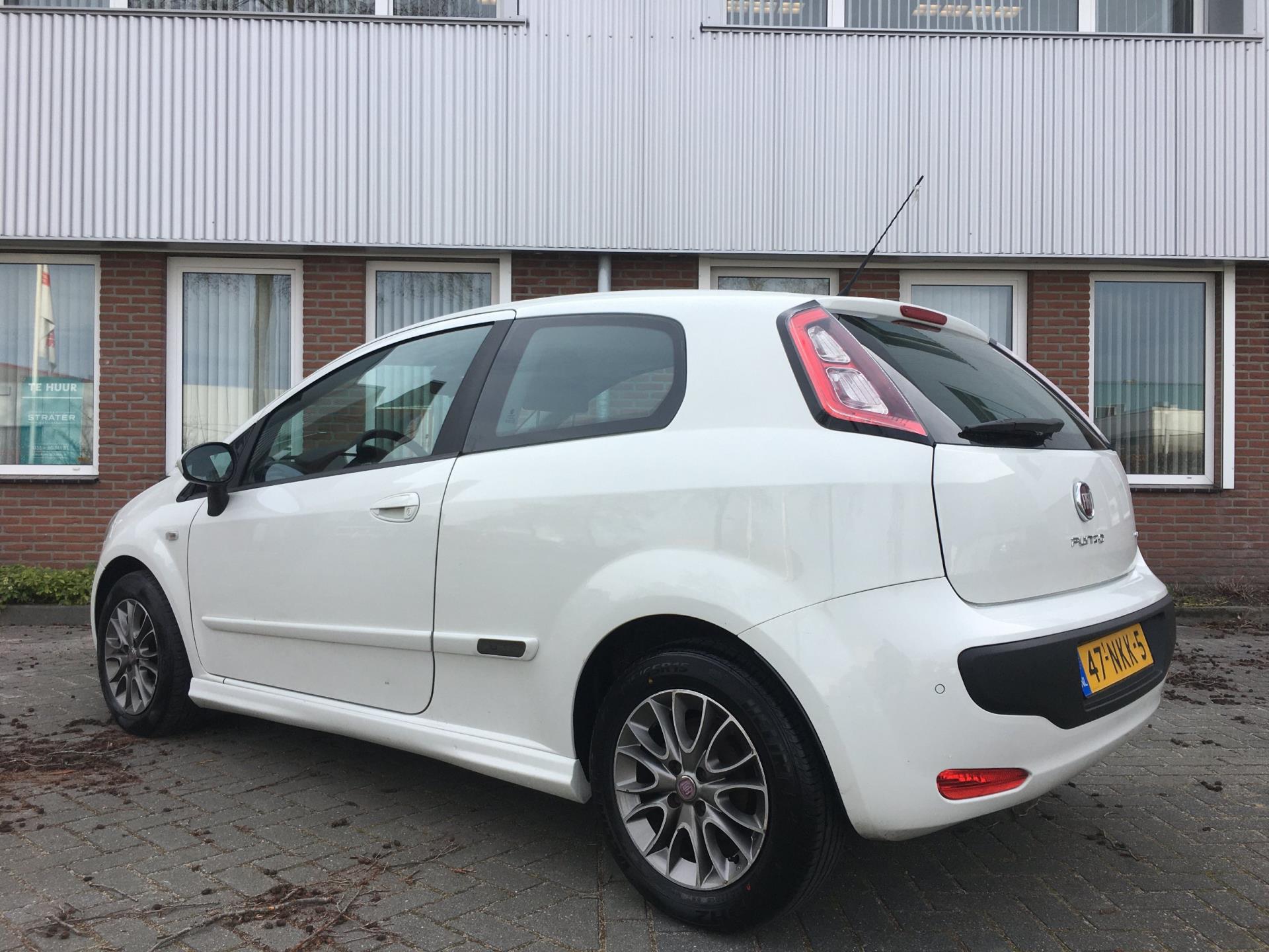 fiat-punto-evo-image6.jpg