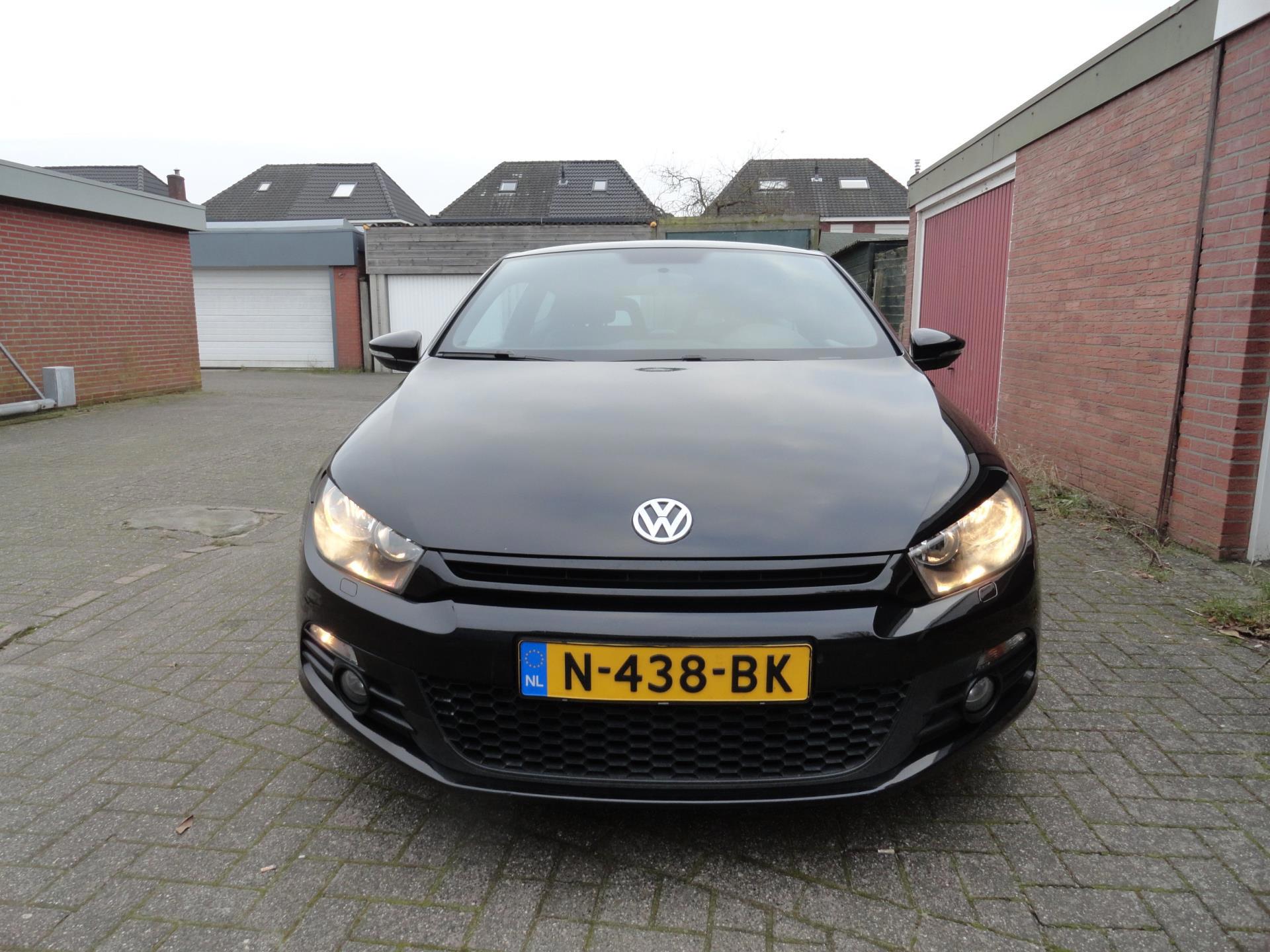 volkswagen-scirocco-image2.jpg