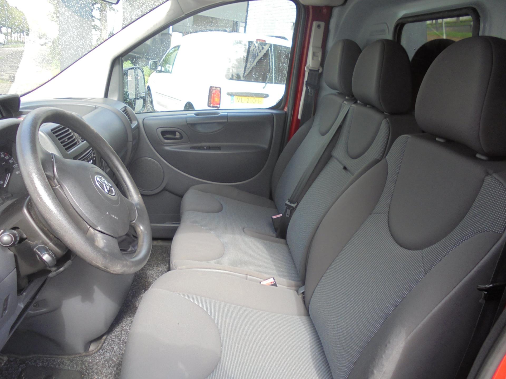 toyota-proace-image9.jpg
