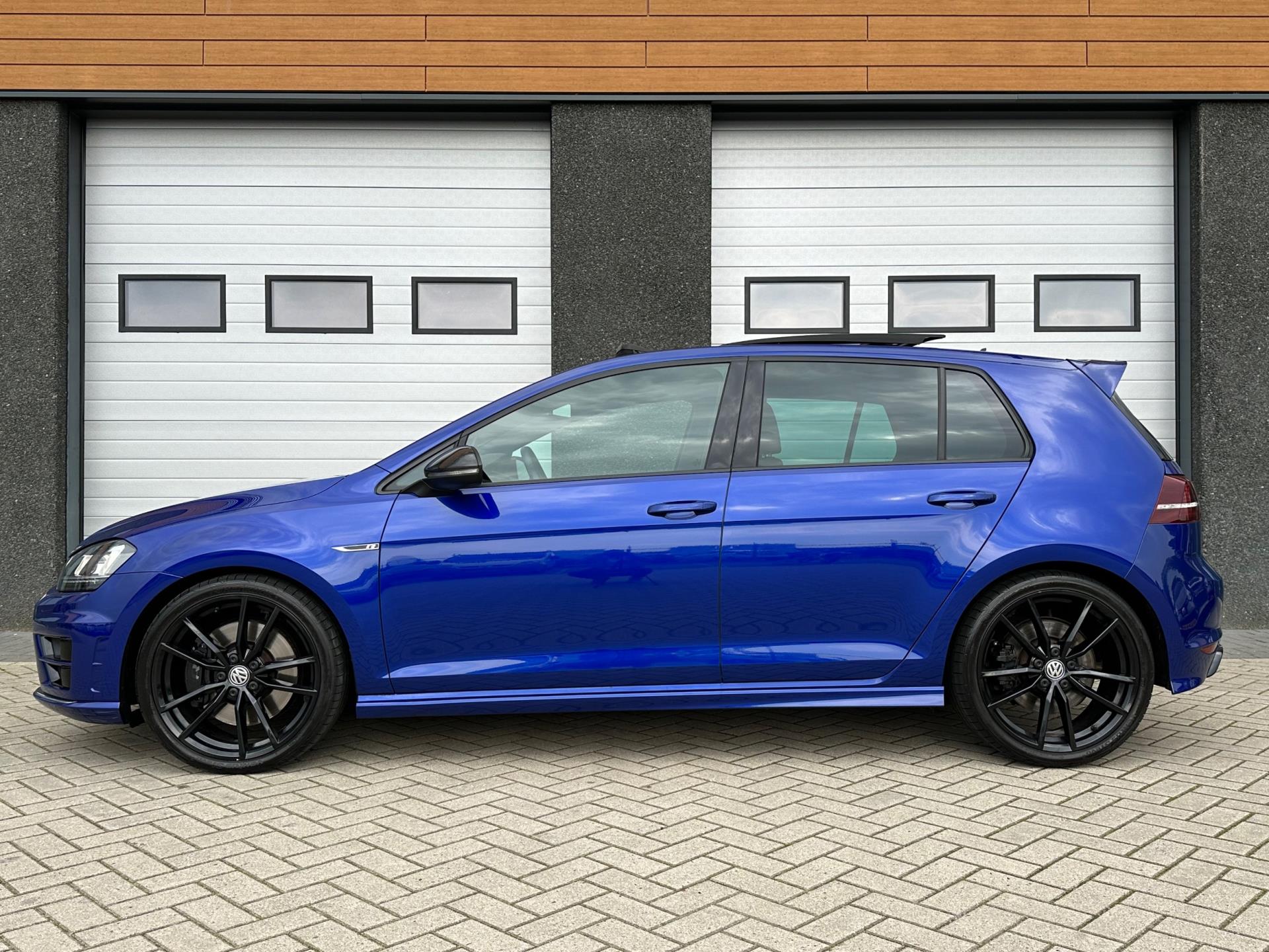 volkswagen-golf-image4.jpg