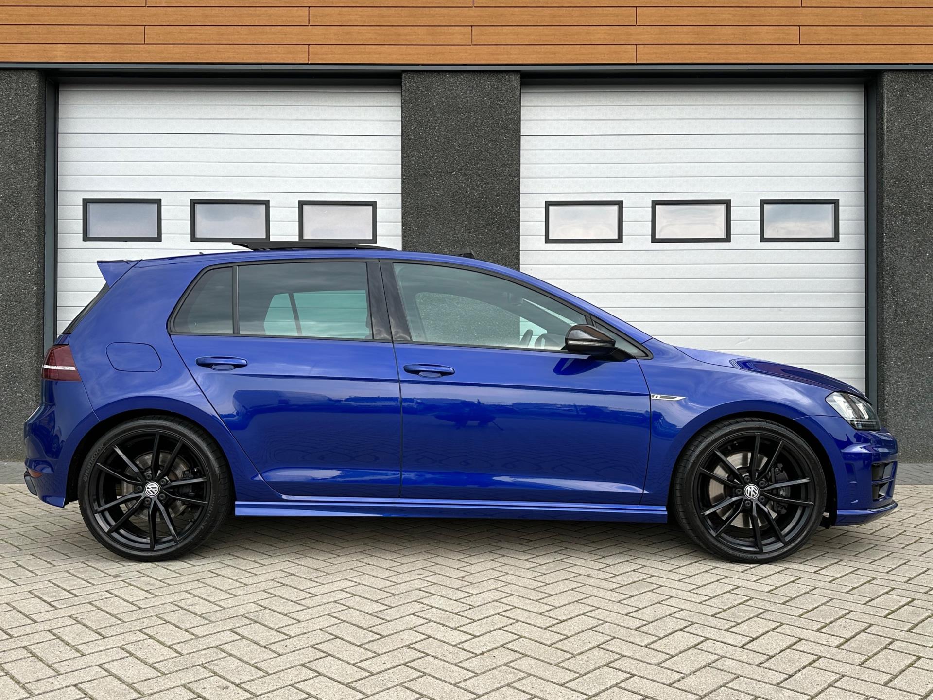 volkswagen-golf-image5.jpg