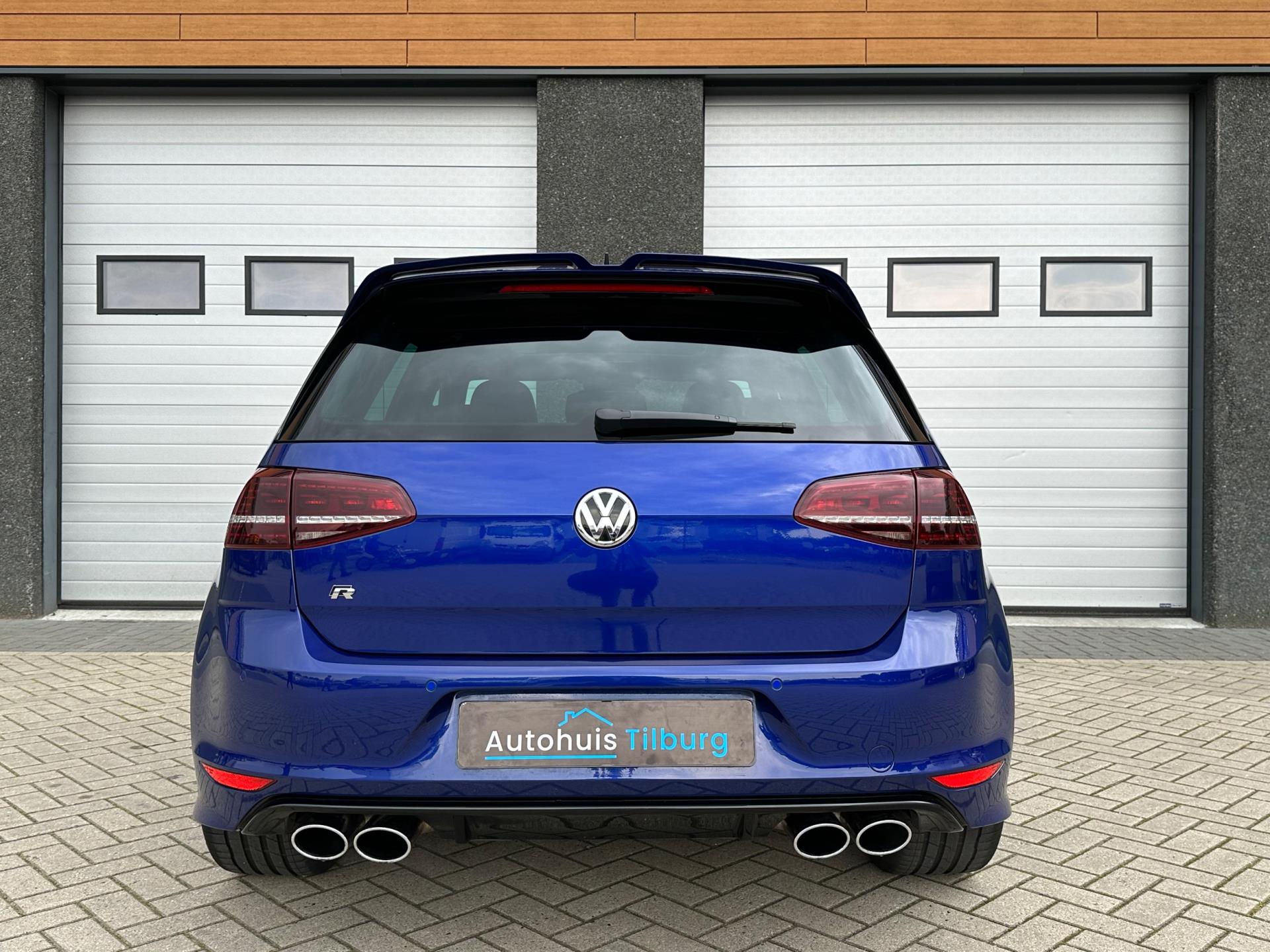 volkswagen-golf-image7.jpg