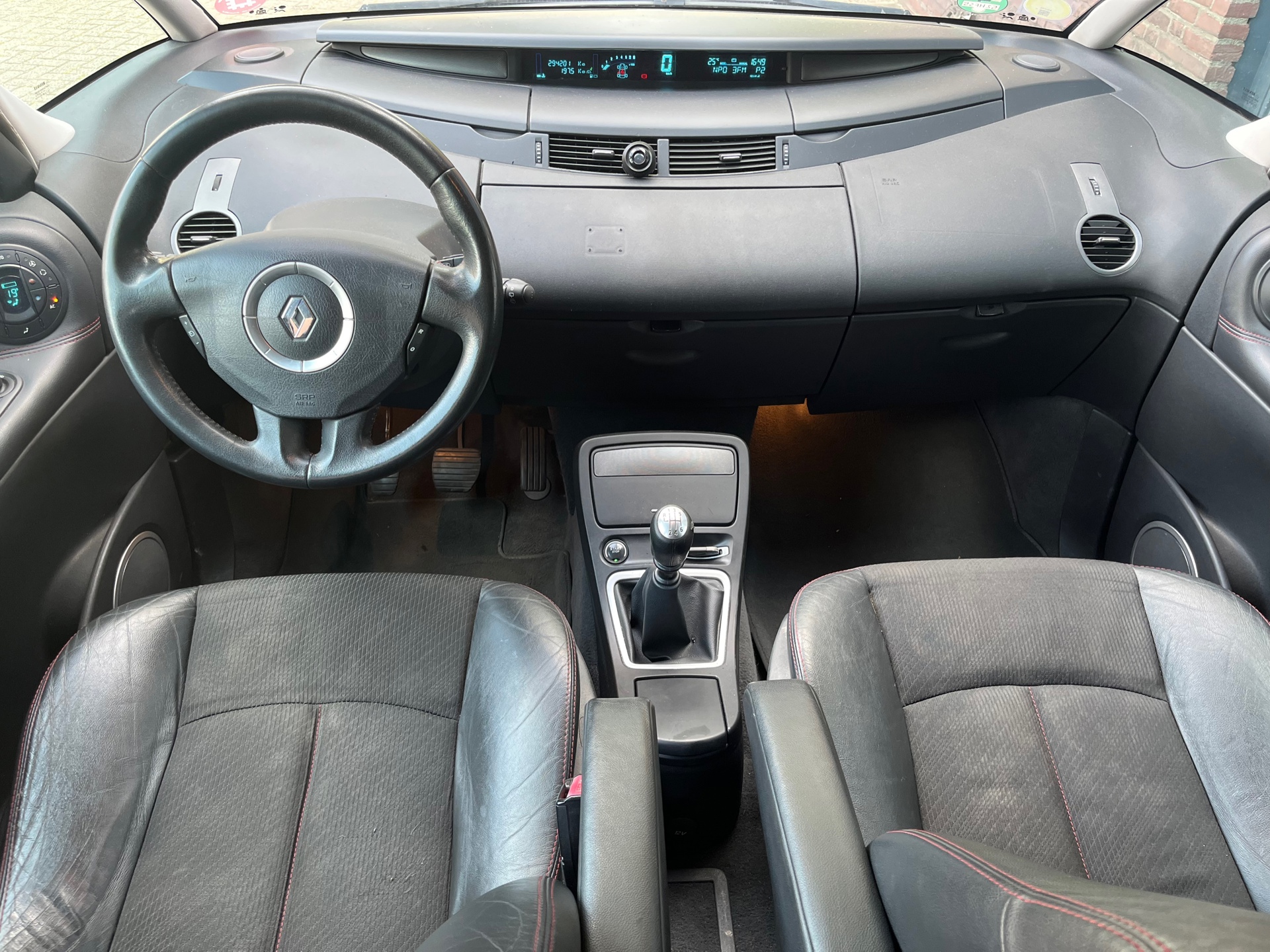 renault-espace-image8.jpg