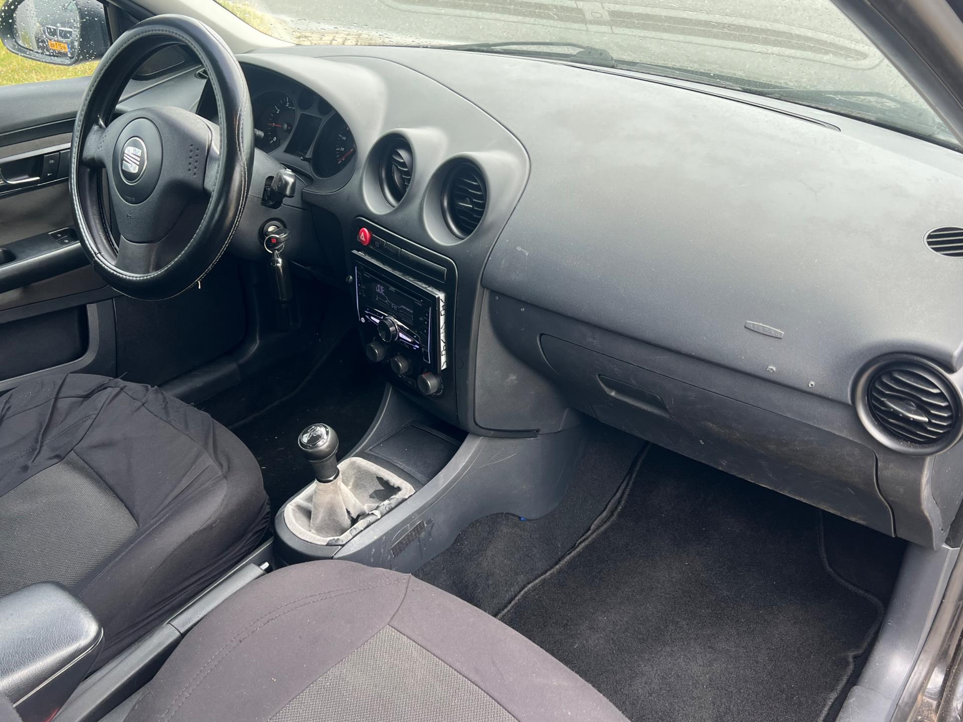 seat-cordoba-image6.jpg