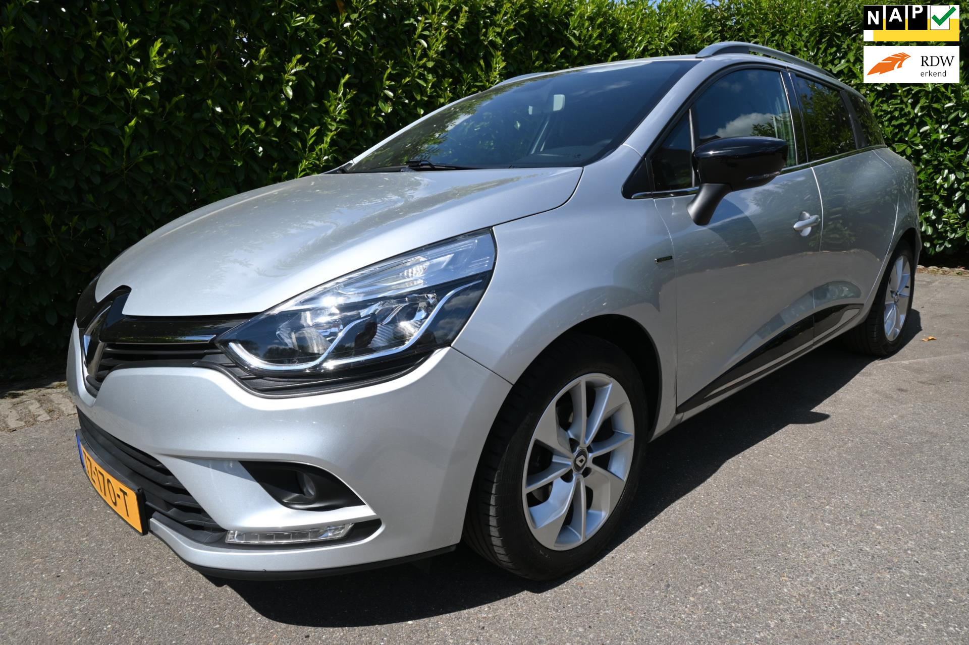 769303768/renault-clio-image1.jpg