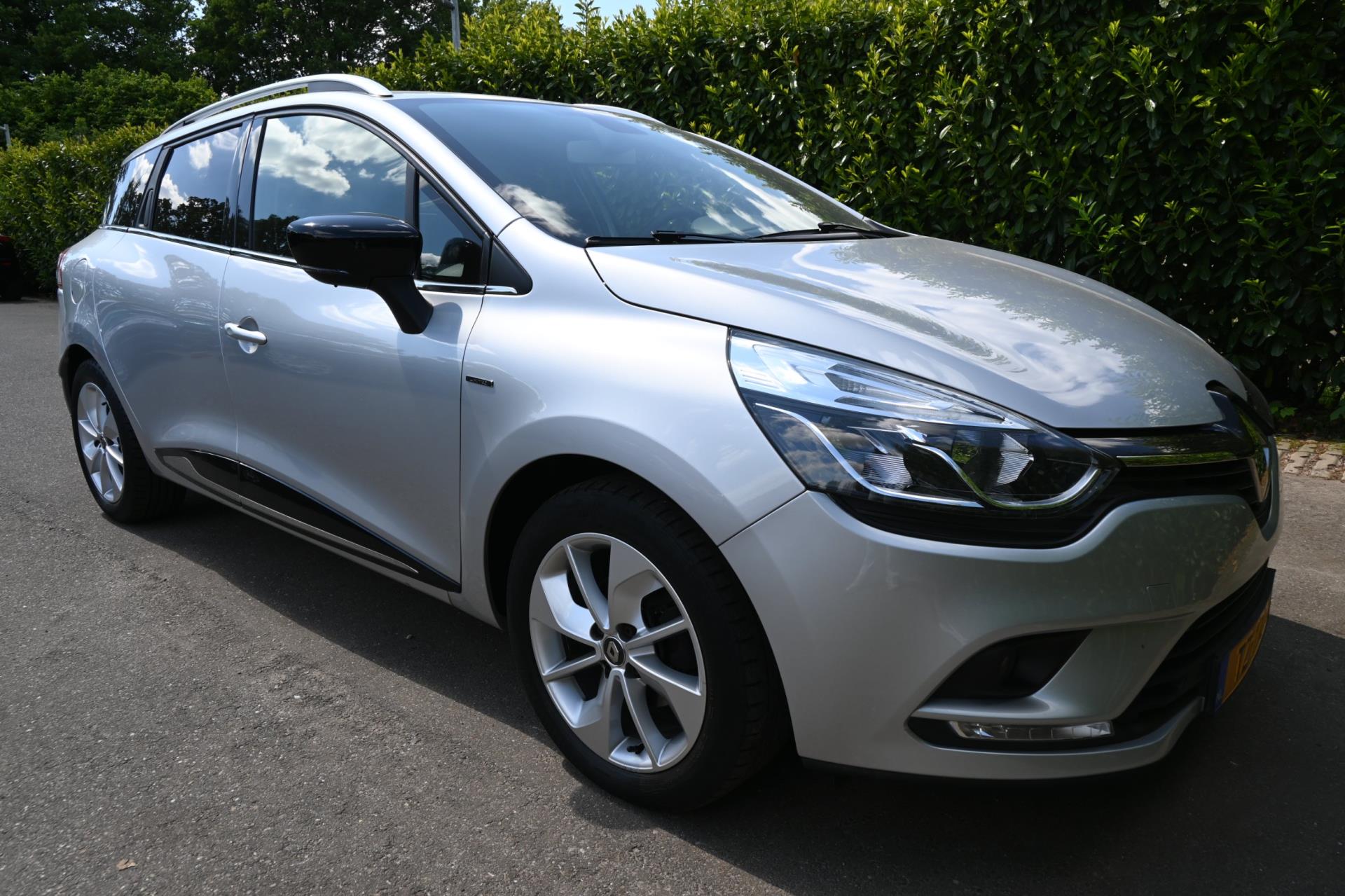 renault-clio-image8.jpg