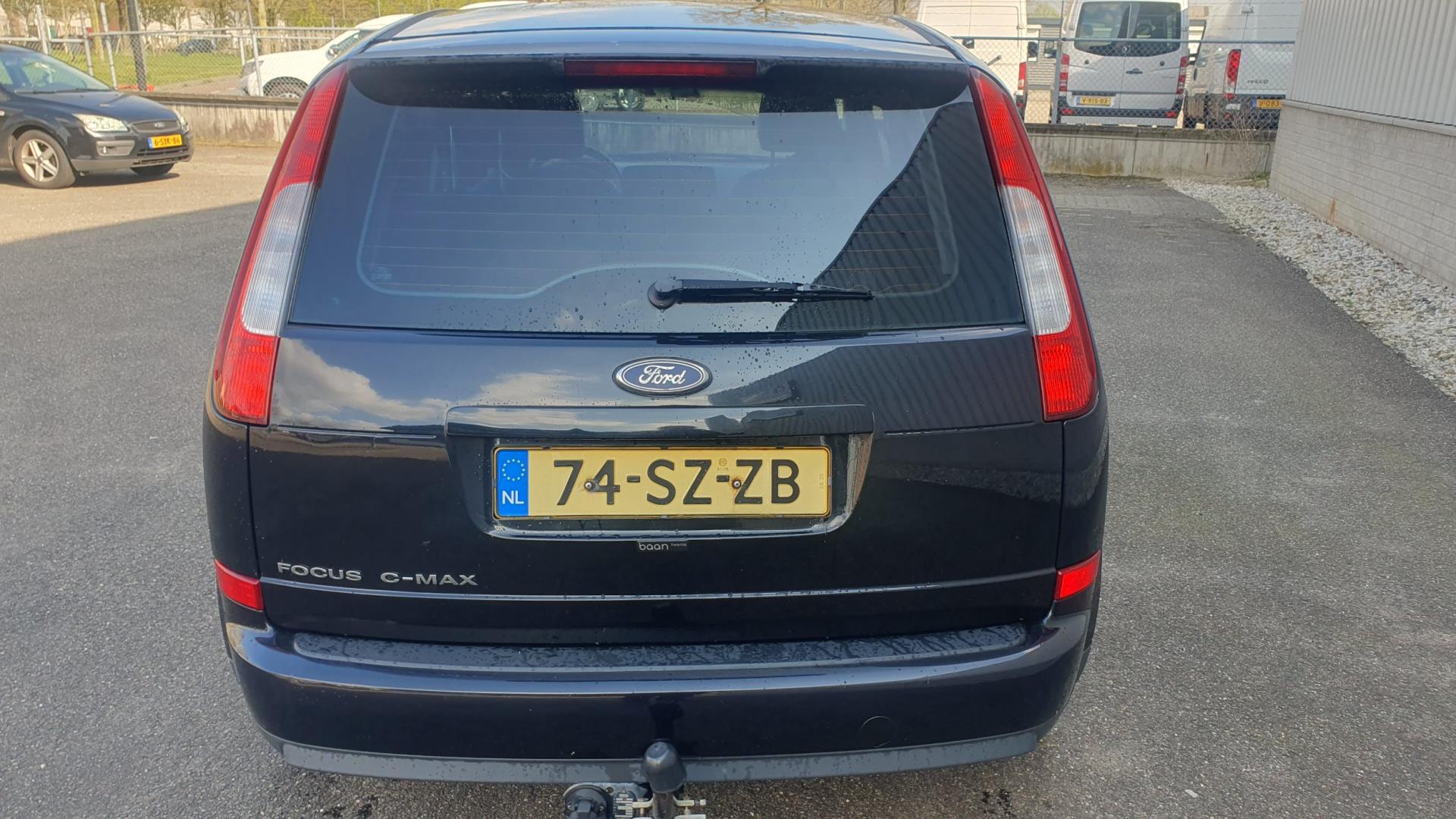 ford-focus-c-max-image3.jpg