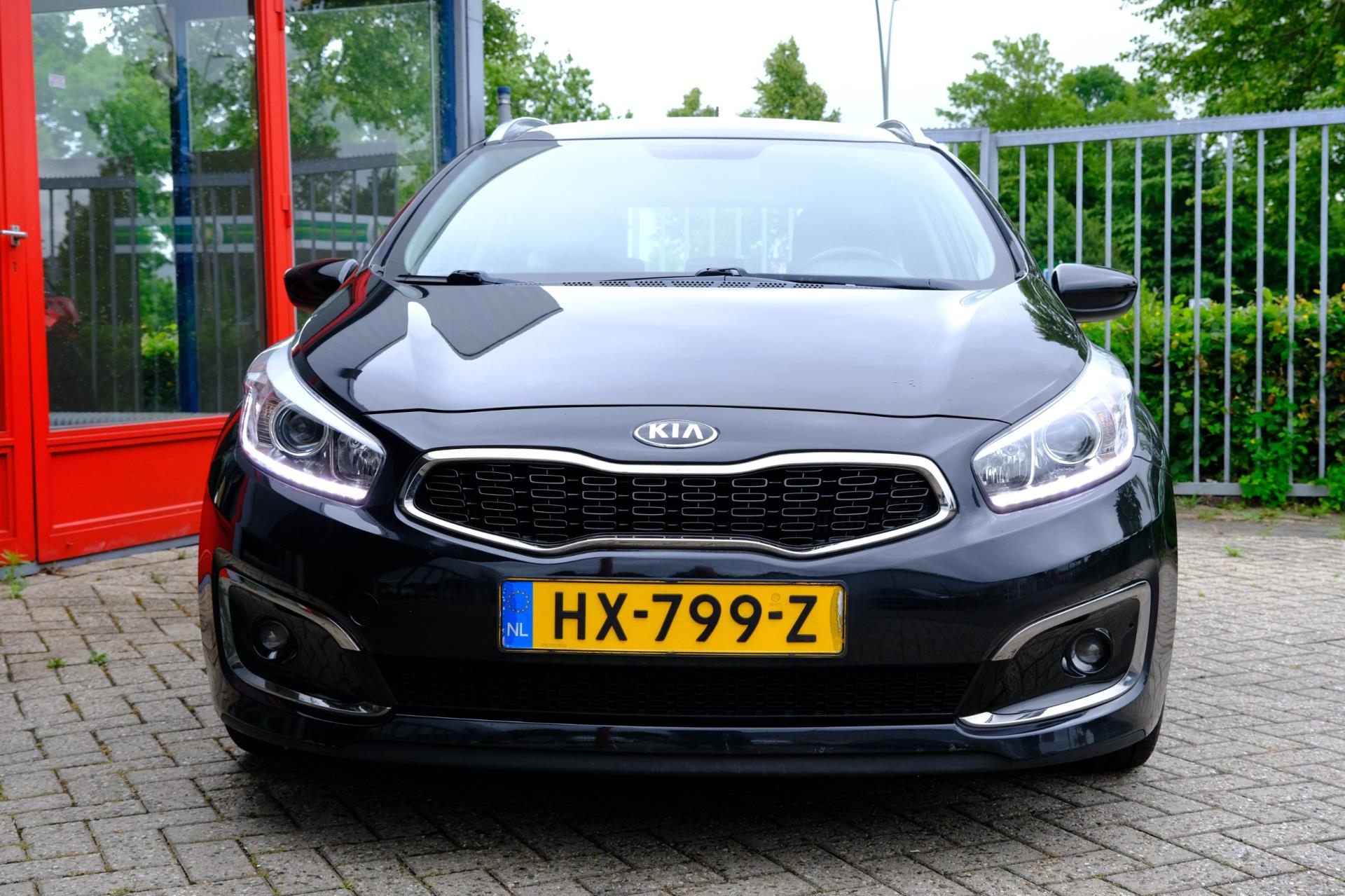 kia-ceed-sportswagon-image7.jpg