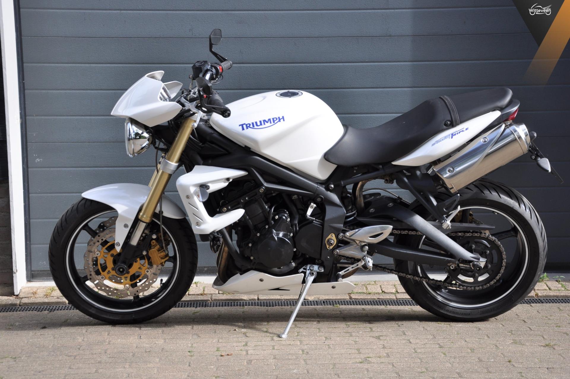 triumph--image5.jpg