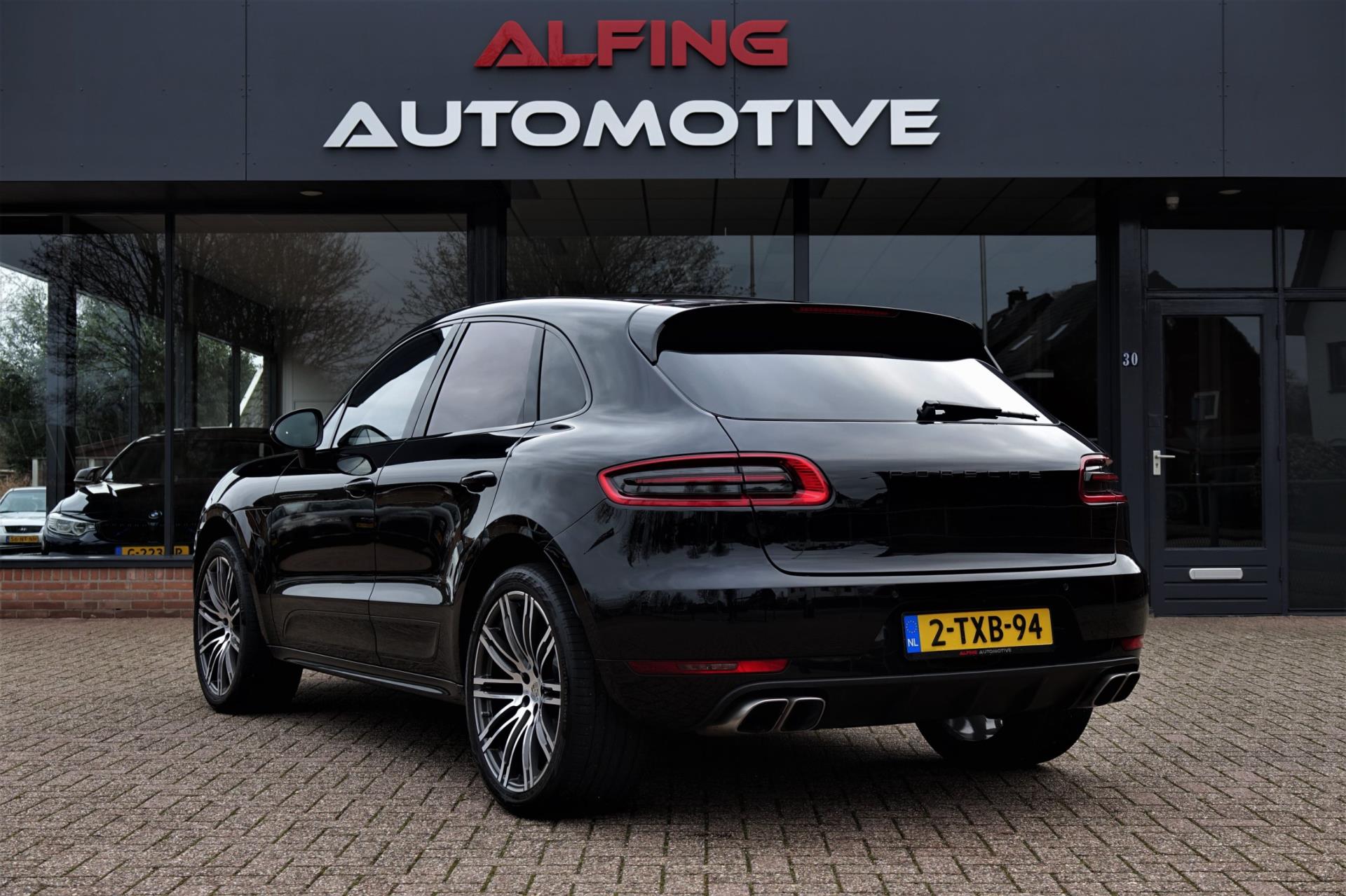porsche-macan-image5.jpg