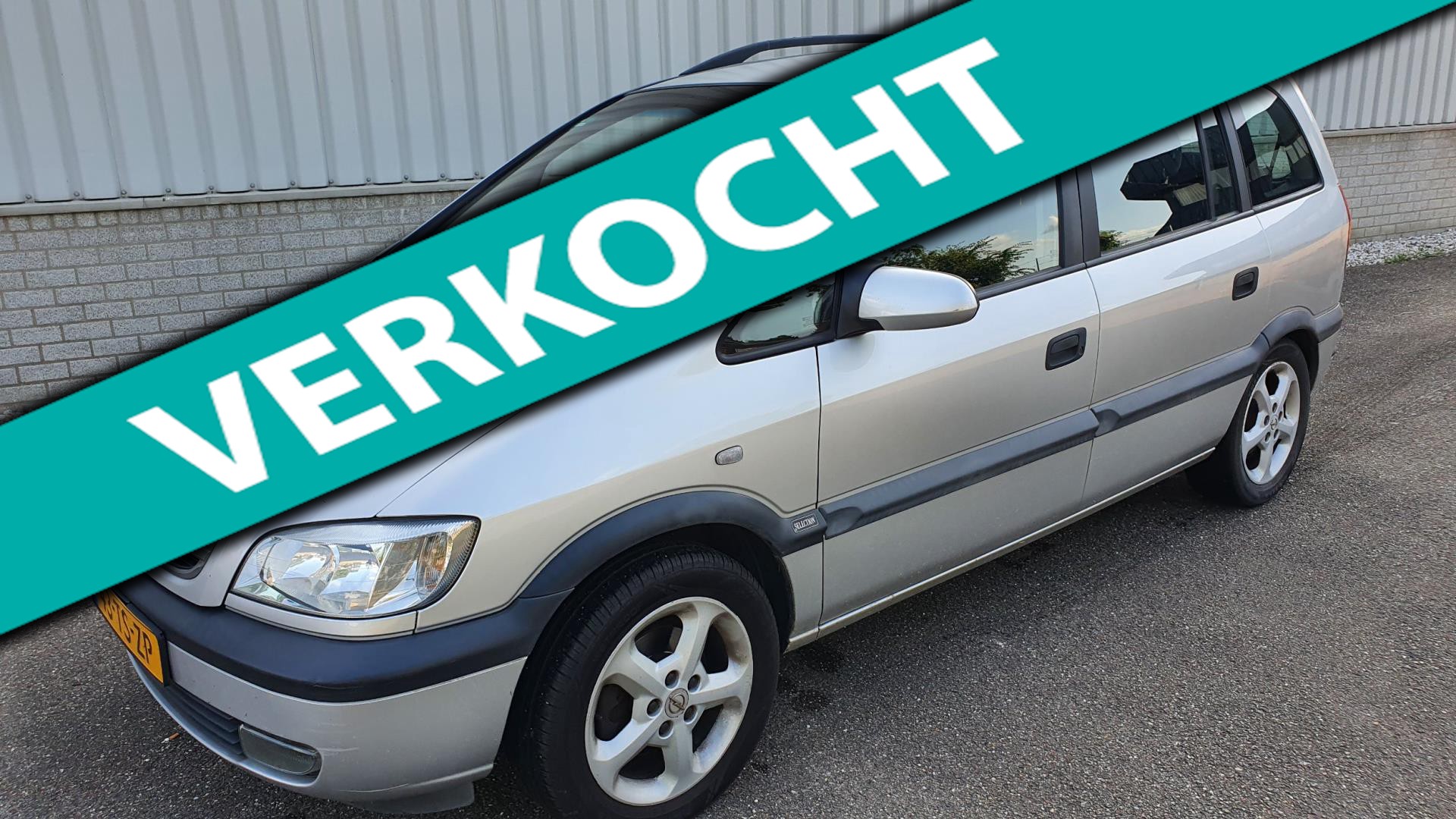 786633547/opel-zafira-image1.jpg