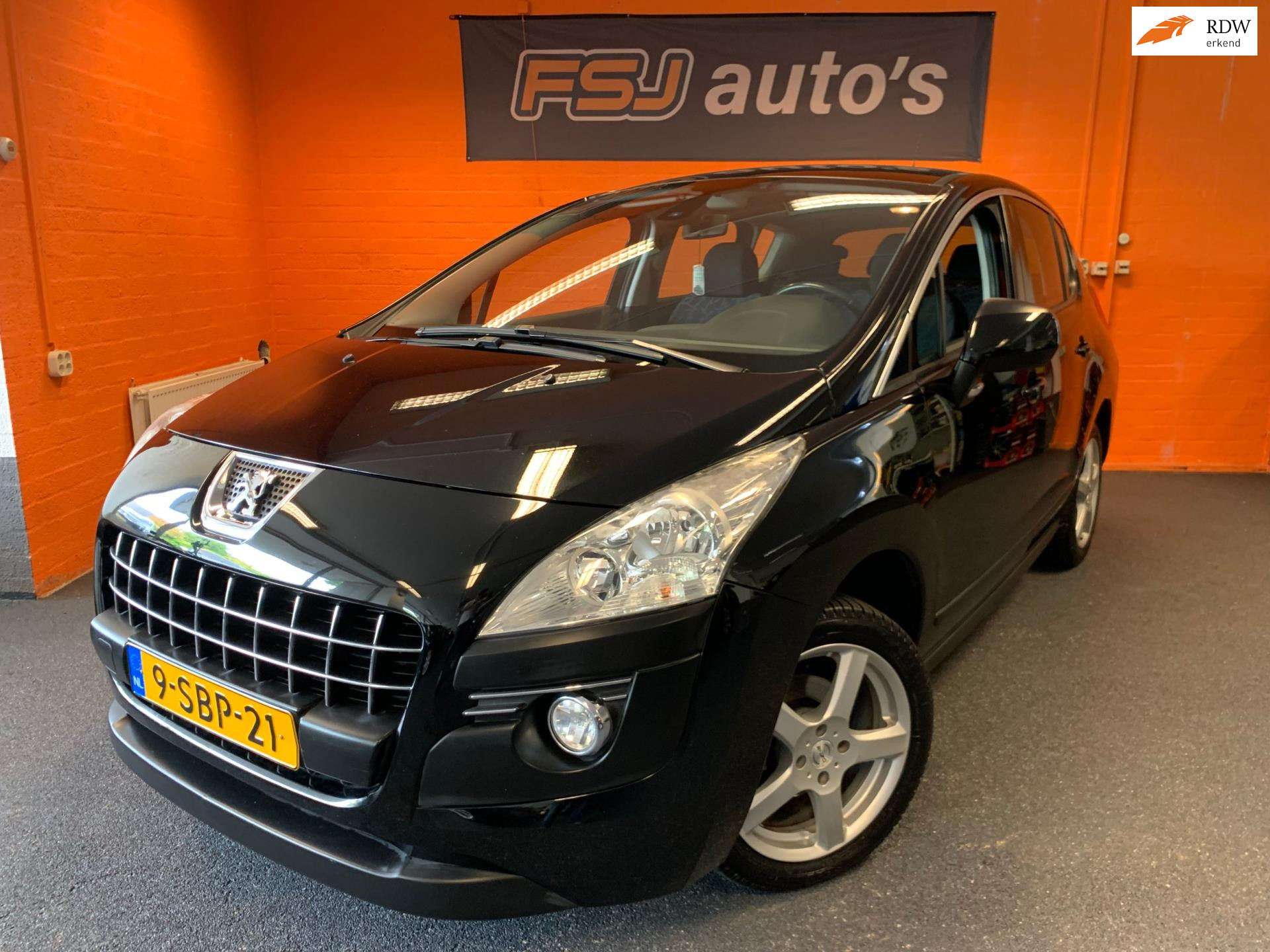787945955/peugeot-3008-image1.jpg