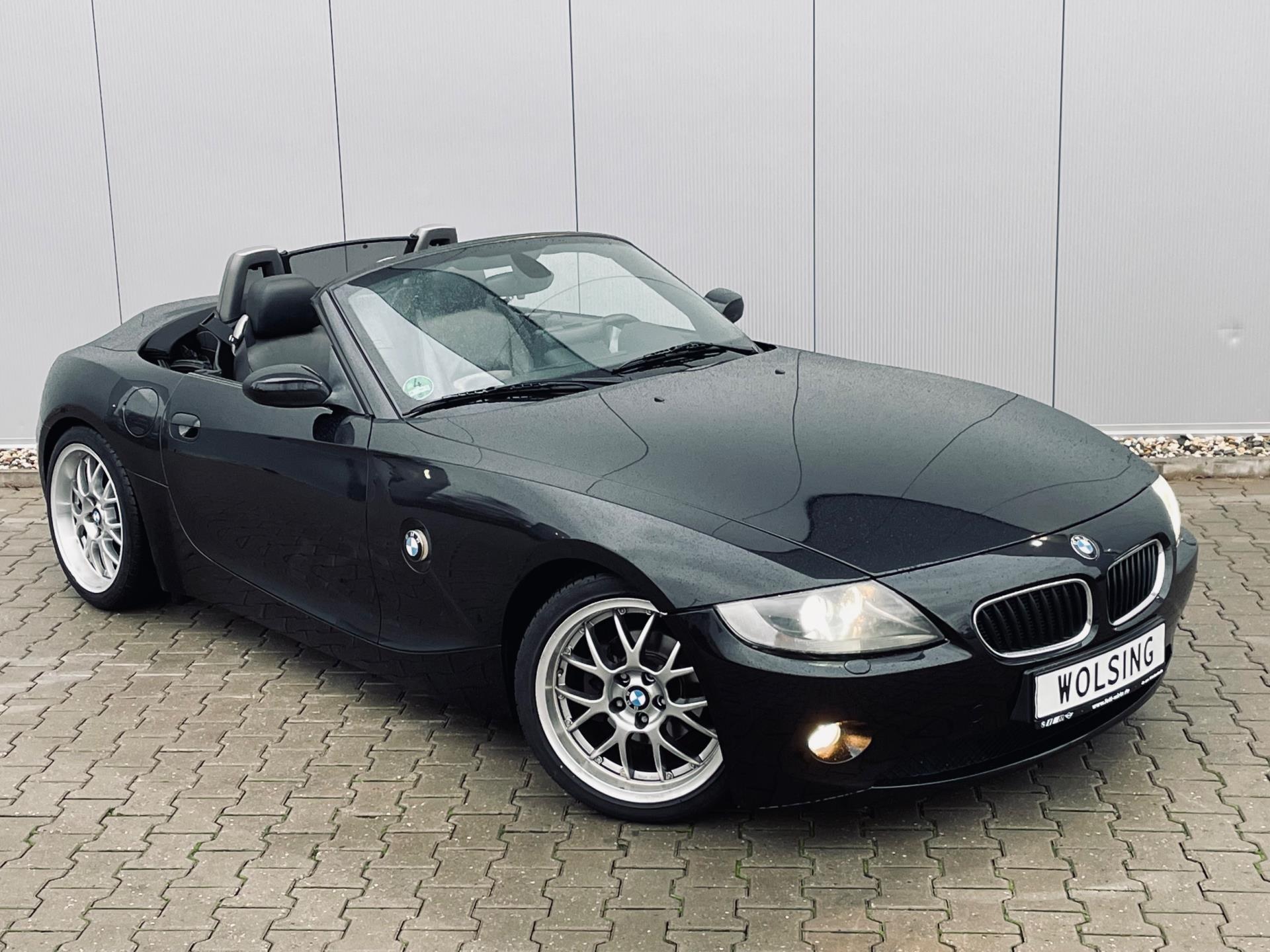 bmw-z4-image8.jpg
