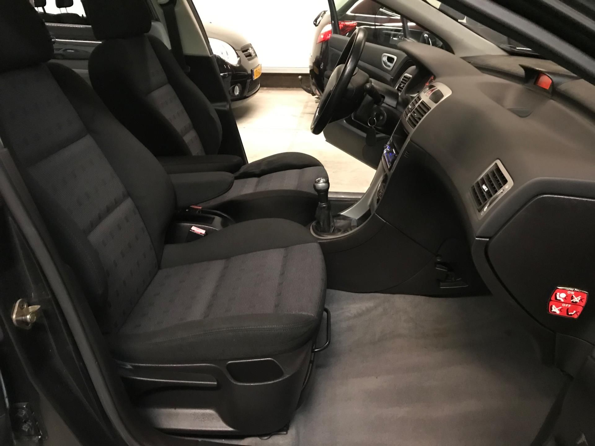 peugeot-307-image10.jpg