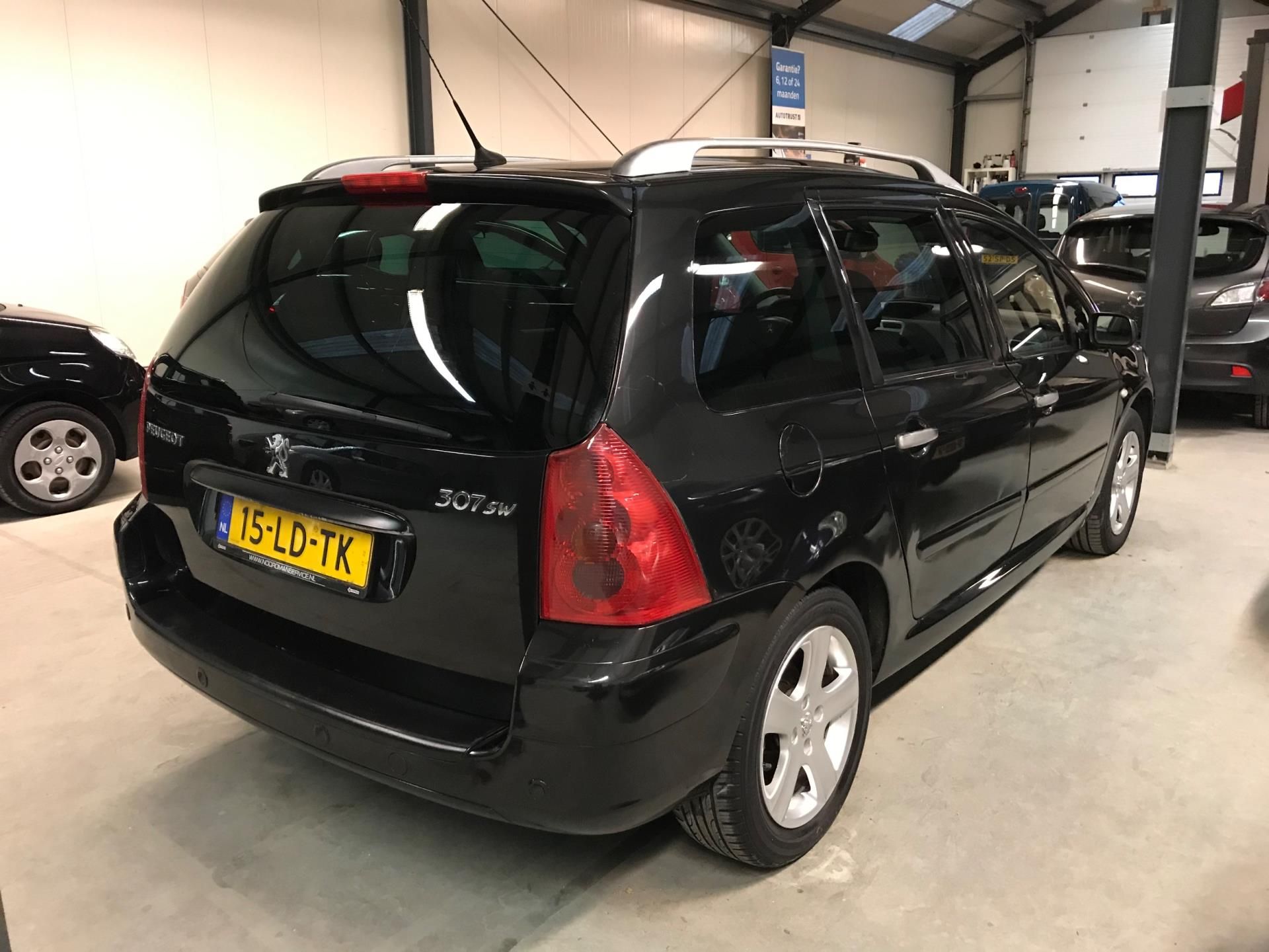 peugeot-307-image3.jpg
