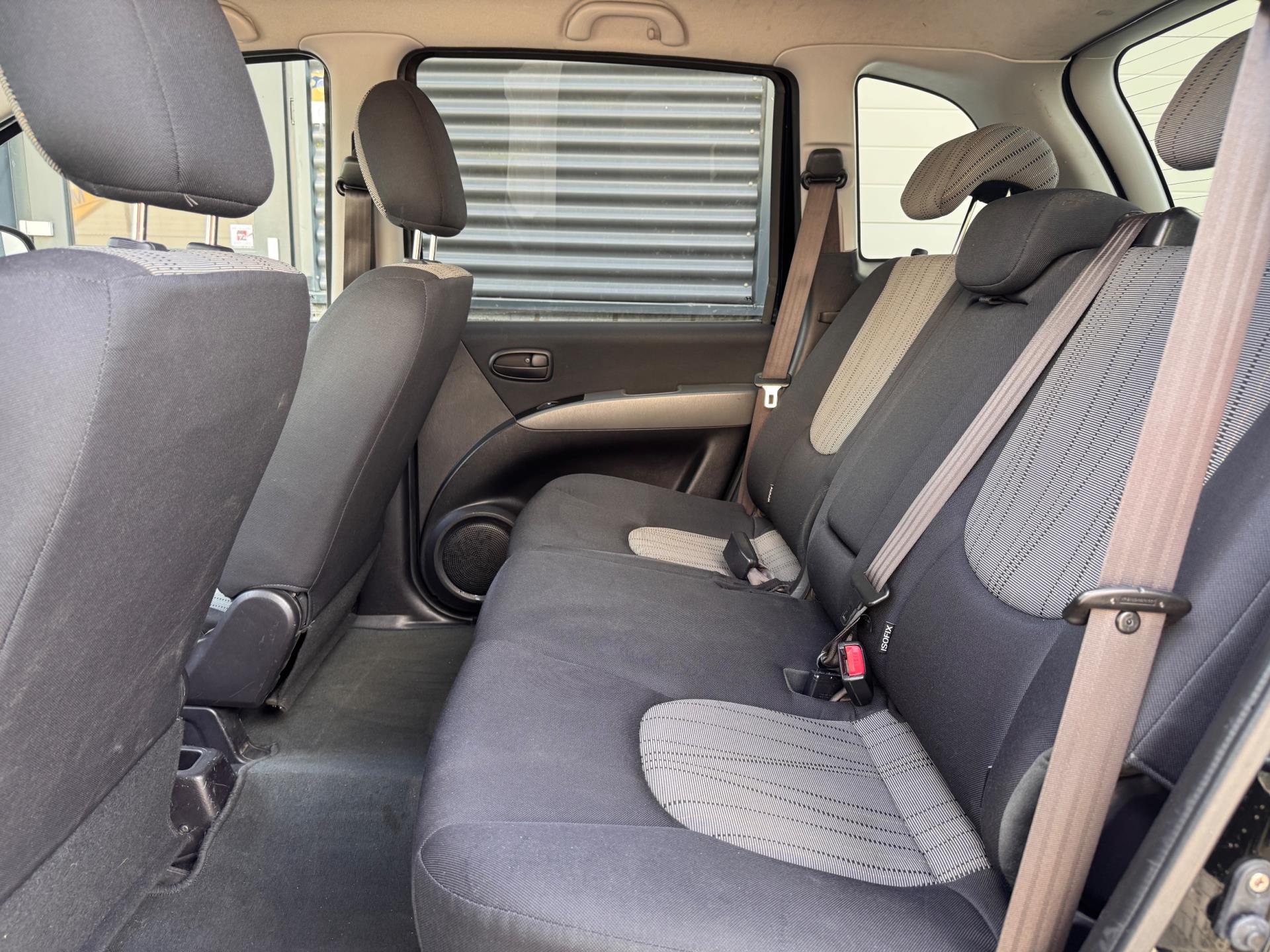 hyundai-matrix-image7.jpg