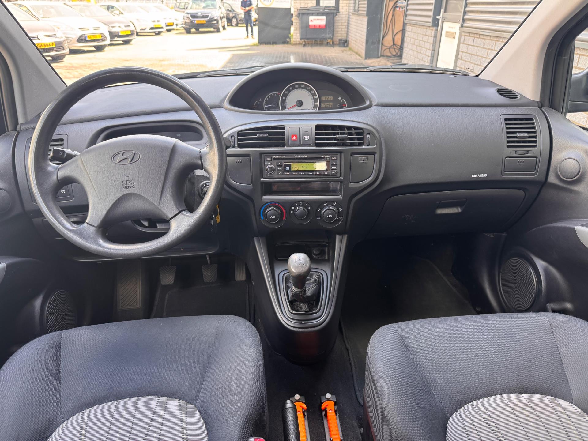 hyundai-matrix-image8.jpg