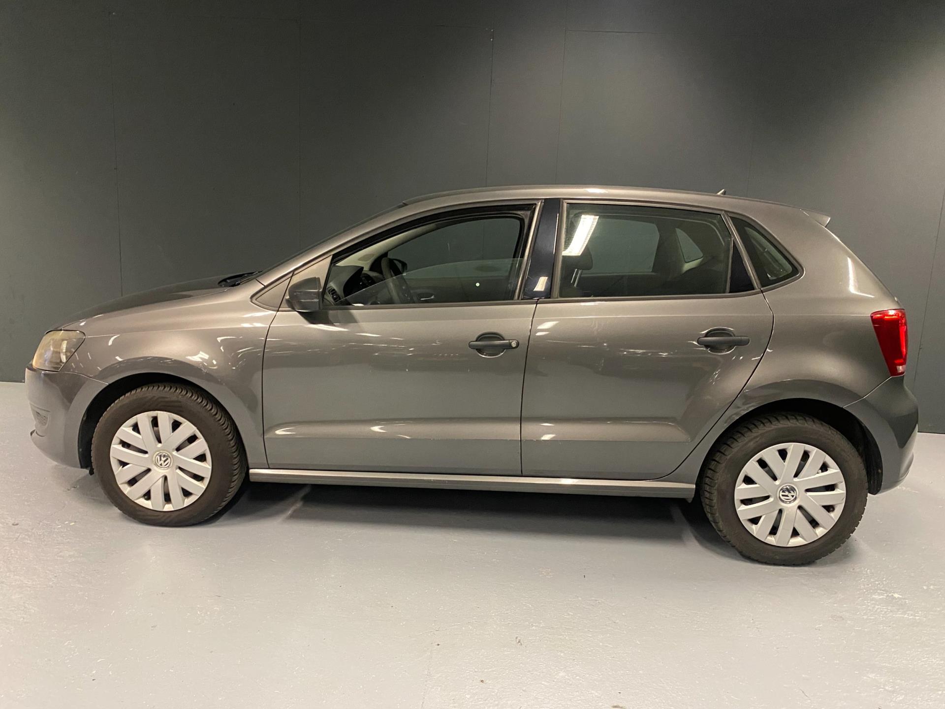 volkswagen-polo-image3.jpg