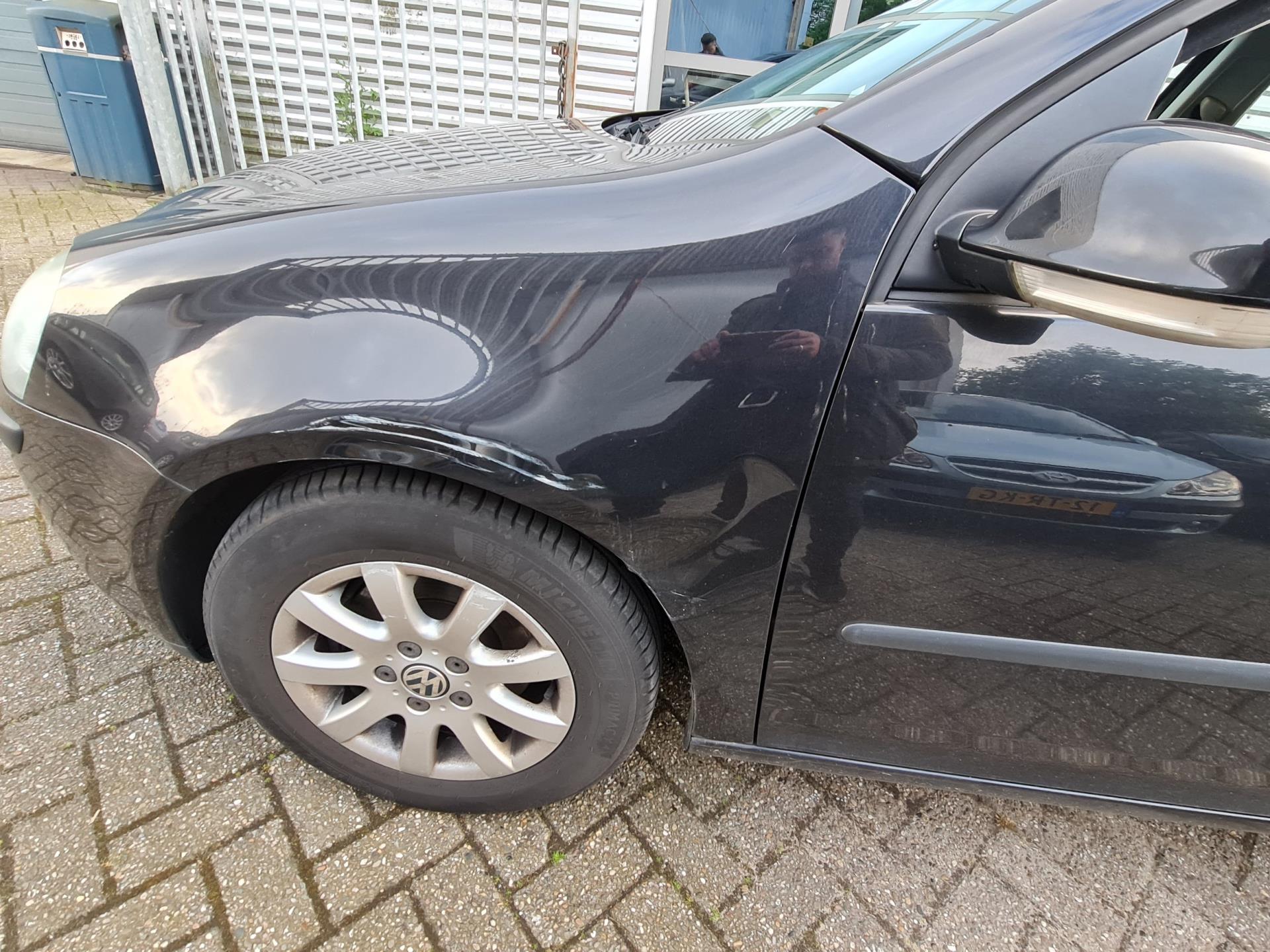 volkswagen-golf-image7.jpg