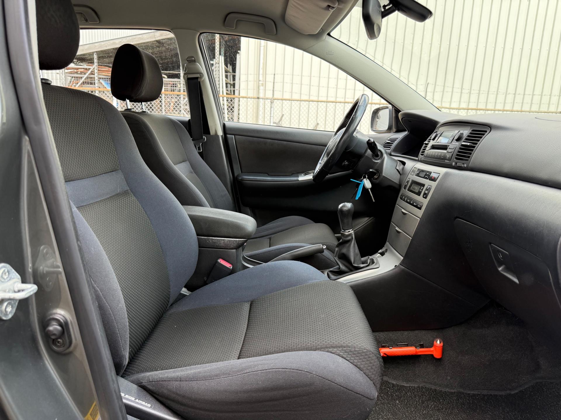 toyota-corolla-image10.jpg