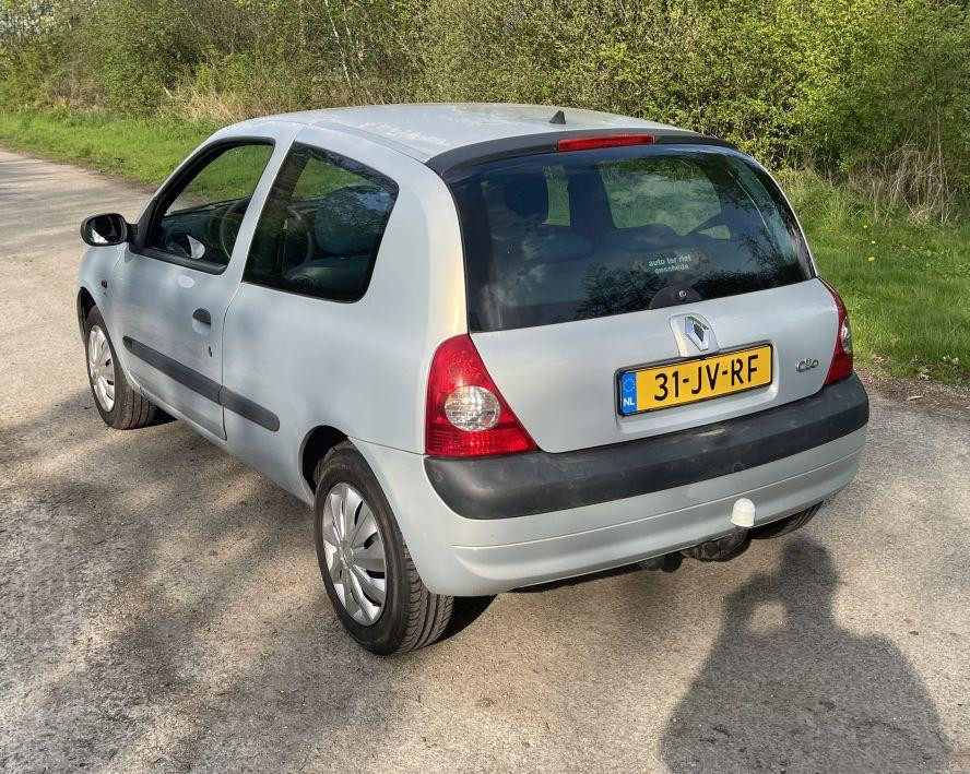 renault-clio-image4.jpg