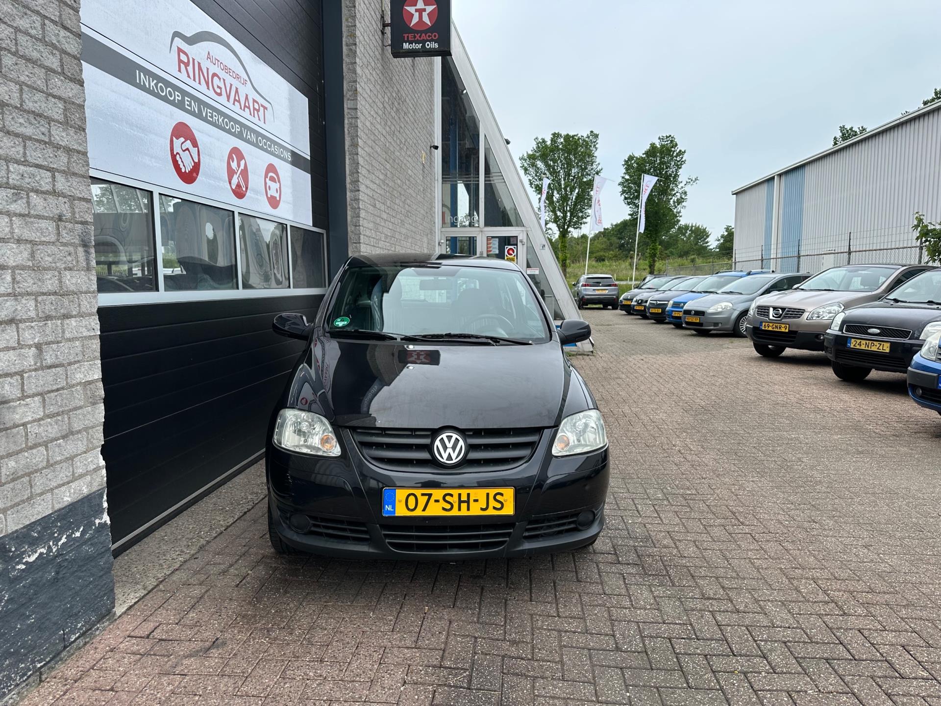 volkswagen-fox-image2.jpg