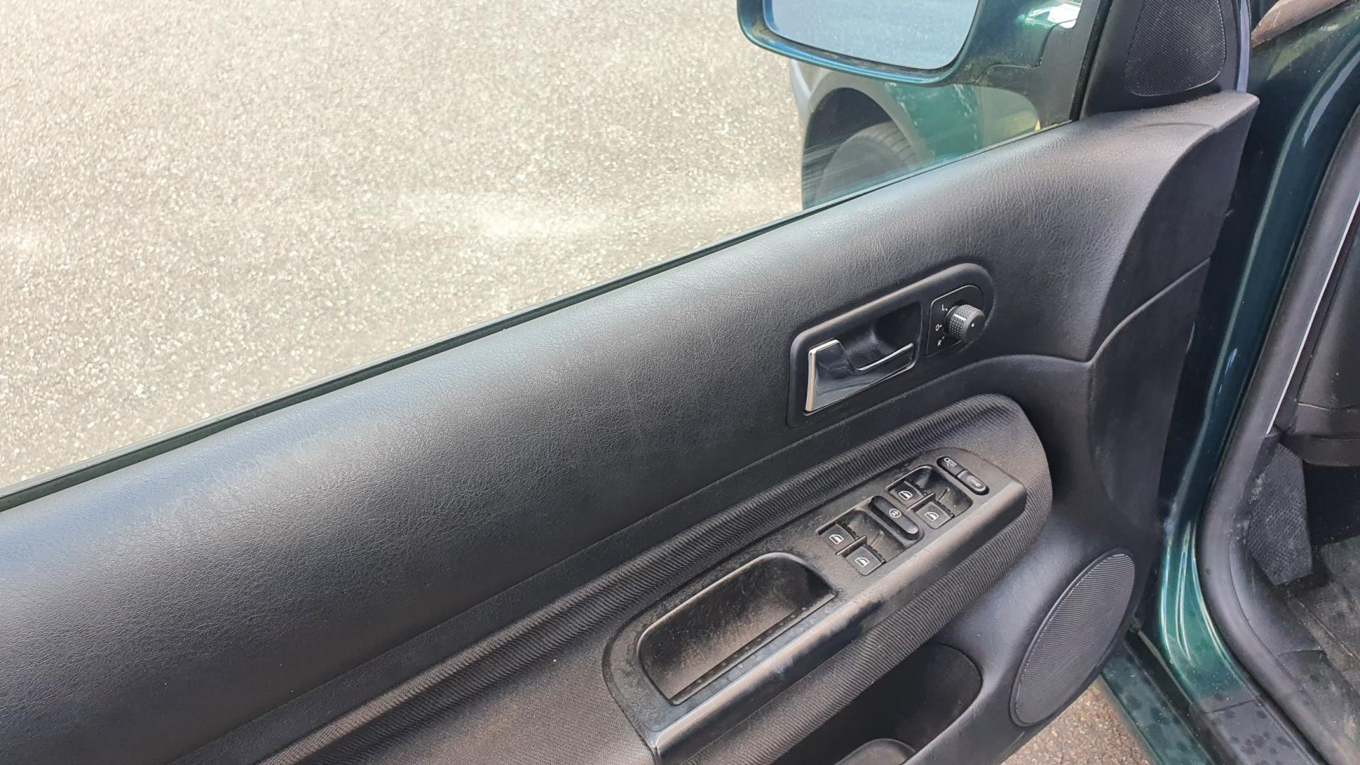 volkswagen-bora-image8.jpg